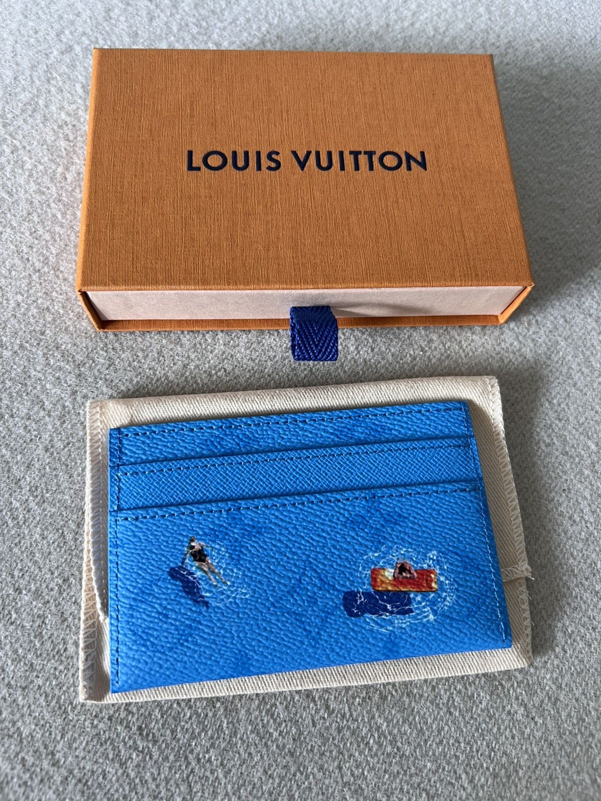 Louis Vuitton Louis Vuitton Pool Double Card Case in Blue Leather Size ONE SIZE - 2 Thumbnail