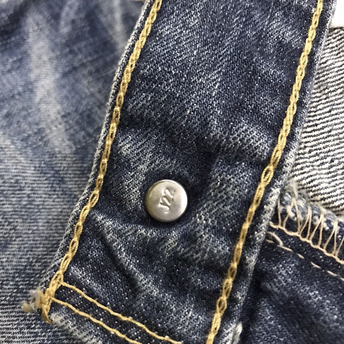 Levi's Vintage Clothing Vintage Levis Lot 502 Regular Cut Distressed Denim Jeans Size US 32 / EU 48 - 15 Thumbnail