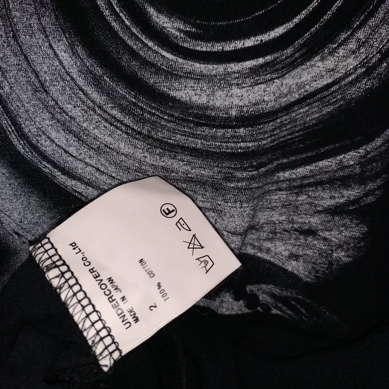 Undercover undercover Swirl Portrait Print Short Sleeve 2502-Nextarrow Size US M / EU 48-50 / 2 - 5 Thumbnail