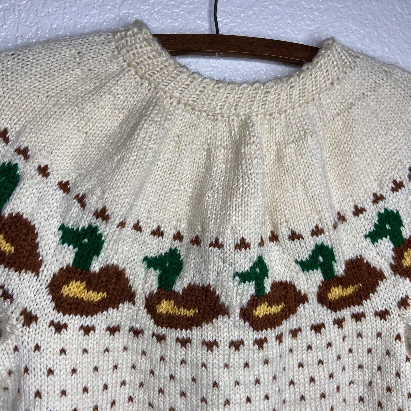 Vintage Vintage Handmade Knit Cream Mallard Sweater Size M / US 6-8 / IT 42-44 - 3 Thumbnail