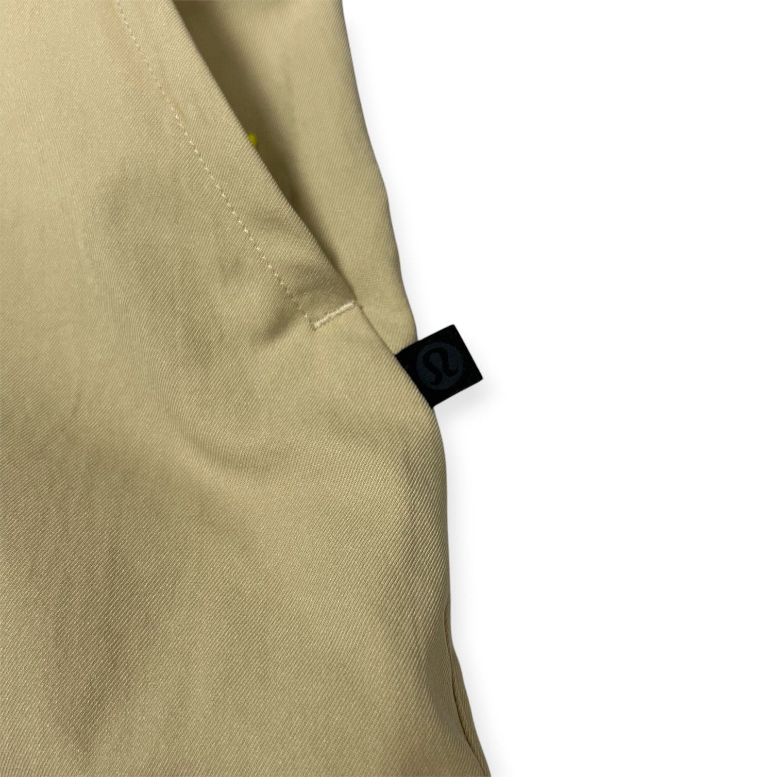 Lululemon Lululemon Lab High-Rise Woven Jogger Trench Brown Sz 10 Size 32" / US 10 / IT 46 - 6 Thumbnail