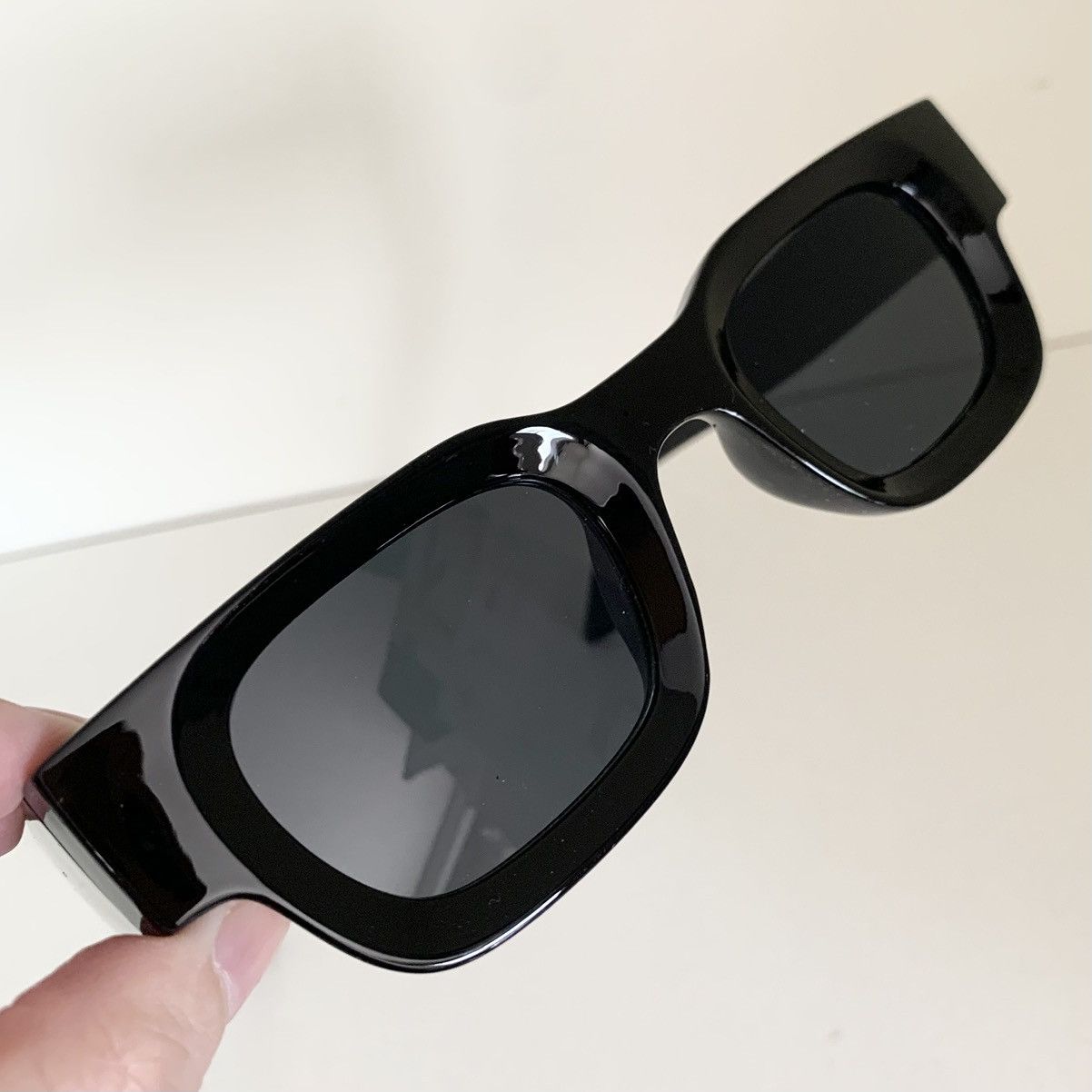 Other Retro future thick frame square sunglasses Size ONE SIZE - 8 Thumbnail