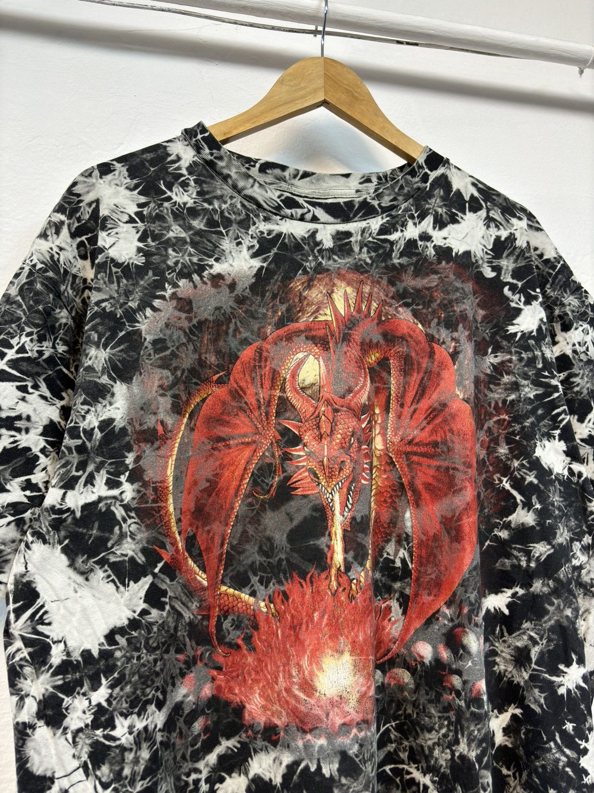 Affliction × Vintage Vintage Y2K Affliction 666 90s Style Opium Dragon T-Shirt Size US XL / EU 56 / 4 - 2 Thumbnail