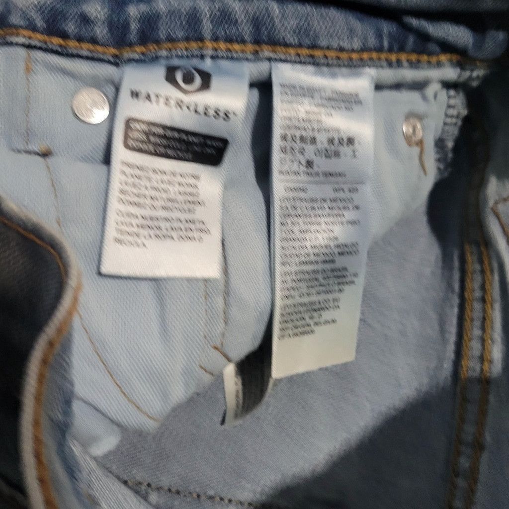 Levi's Levi's 511 Slim-Fit Jeans Men's Light Wash 30/30 Excellent Size US 30 / EU 46 - 8 Thumbnail