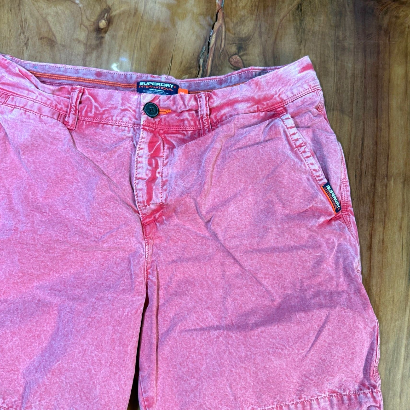 Superdry Superdry Mens Shorts Bermuda 34 Cotton Flat Front Casual Outdoor Summer Spring Fall | Red | Classic Fit | 7 Inseam | Zip | KnIT? Size US 34 / EU 50 - 2 Thumbnail