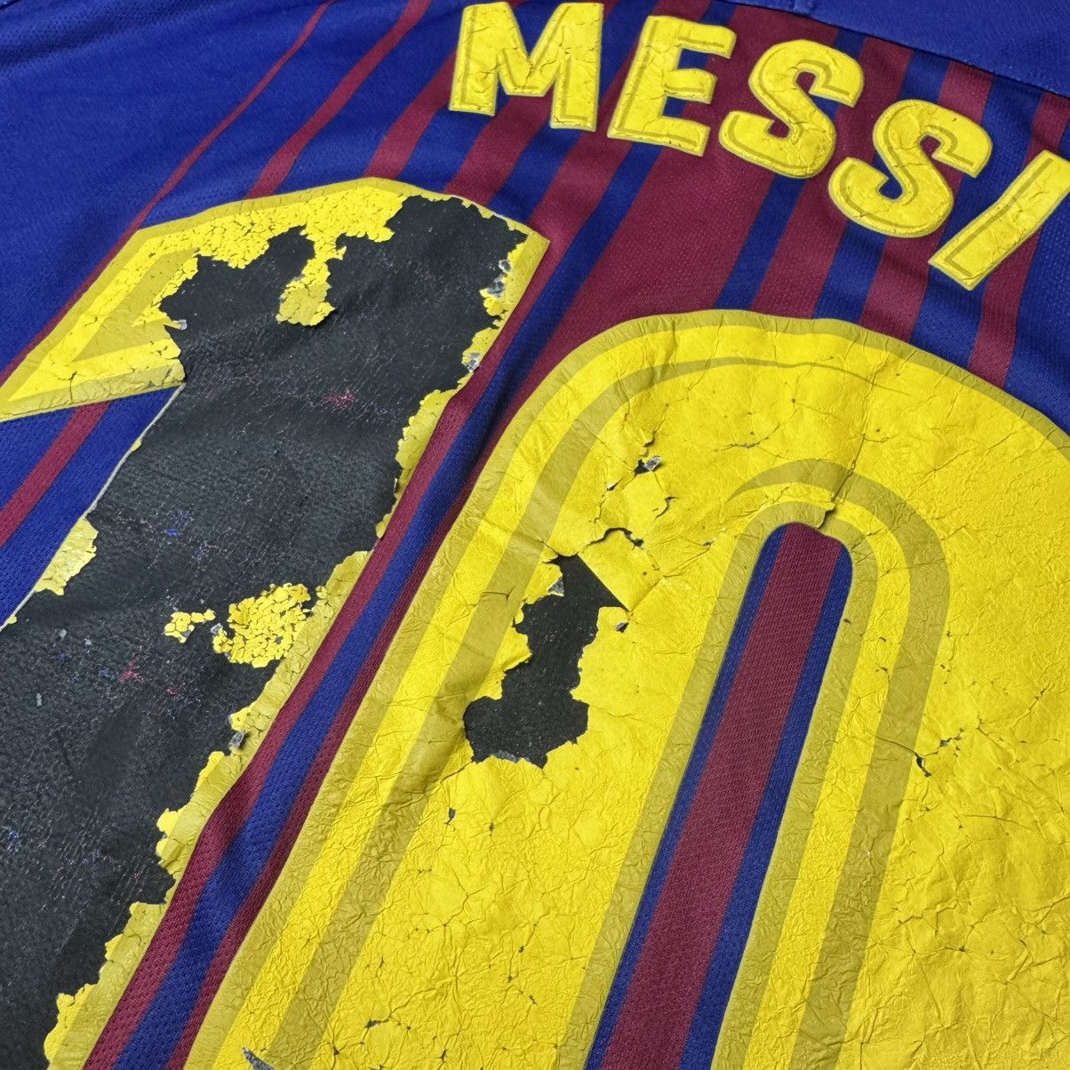 Nike × Vintage Nike Messi Barcelona 2017 2018 Home Size US XL / EU 56 / 4 - 10 Thumbnail
