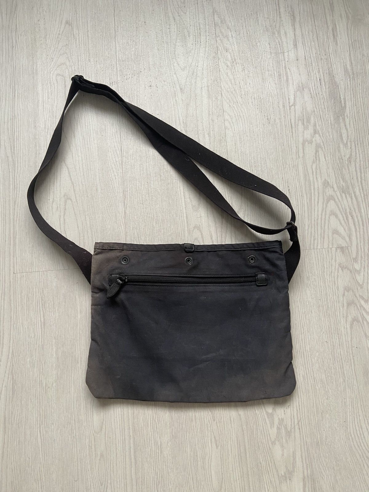 Porter Vintage 2000’s Porter Flat Button Sling / Shoulder Bag Size ONE SIZE - 5 Thumbnail