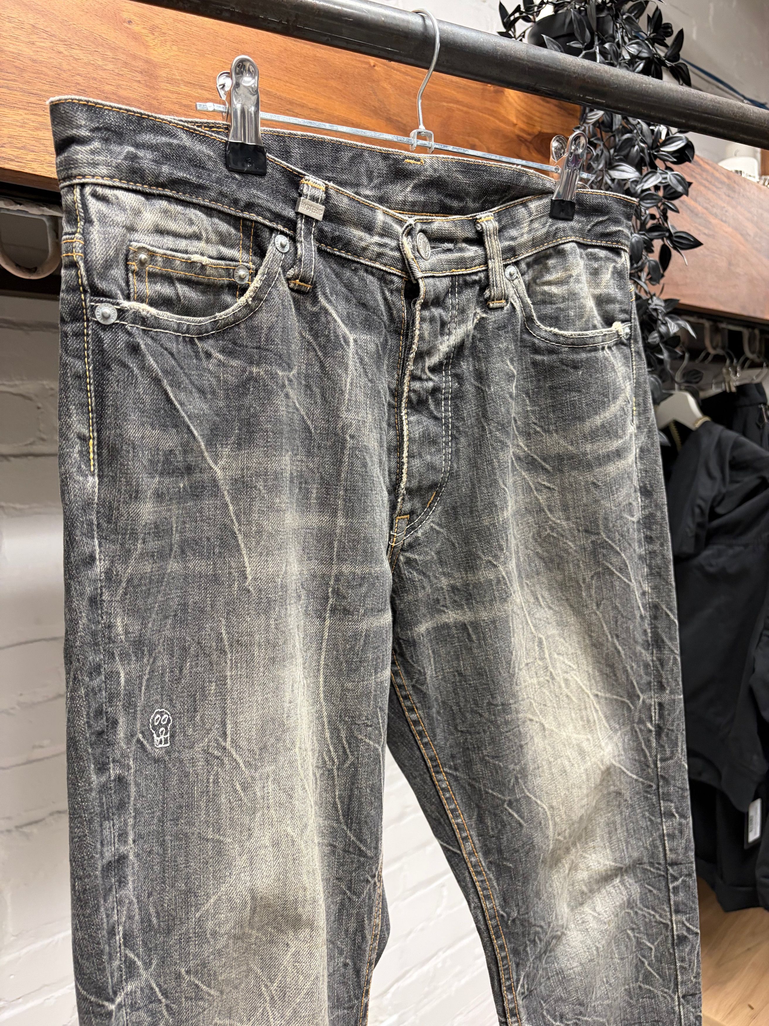 トップス 00s y2k archive hysteric glamour cutsew 2000s Hysteric Glamour 'Kinky' Washed Grey Skinny Jeans