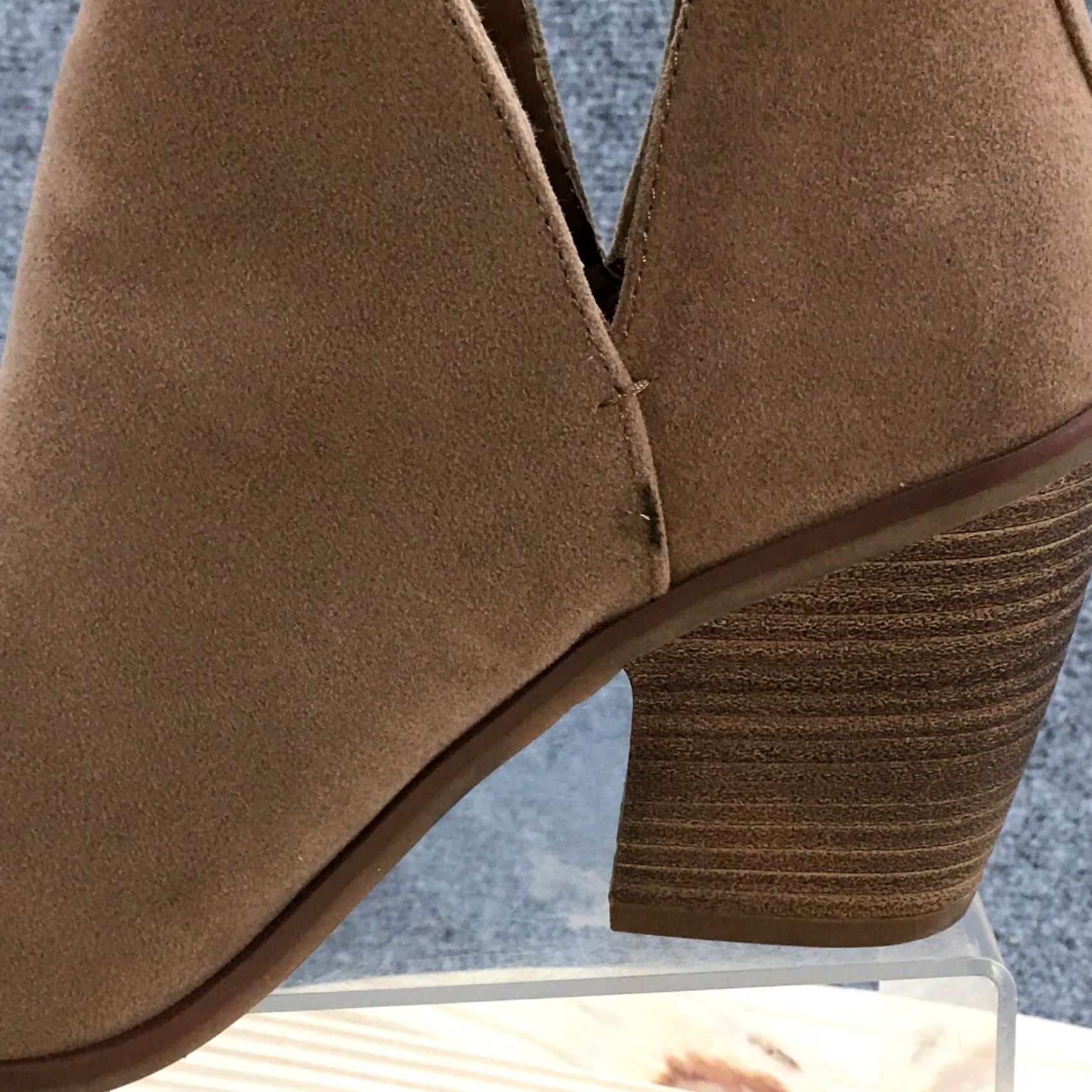 Vintage Universal Thread Boots Womens 7.5 Ankle Booties Brown Leather Pull On High Heel Block Casual Shoes Womens Shoes Size US 8 / IT 38 - 7 Thumbnail