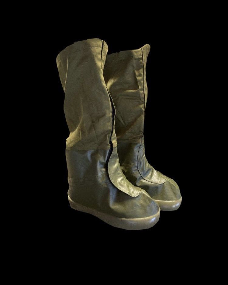 Moon Boot Vintage 1980s Spike WaterProof Dune Boots Size US 9 / EU 42 - 2 Thumbnail