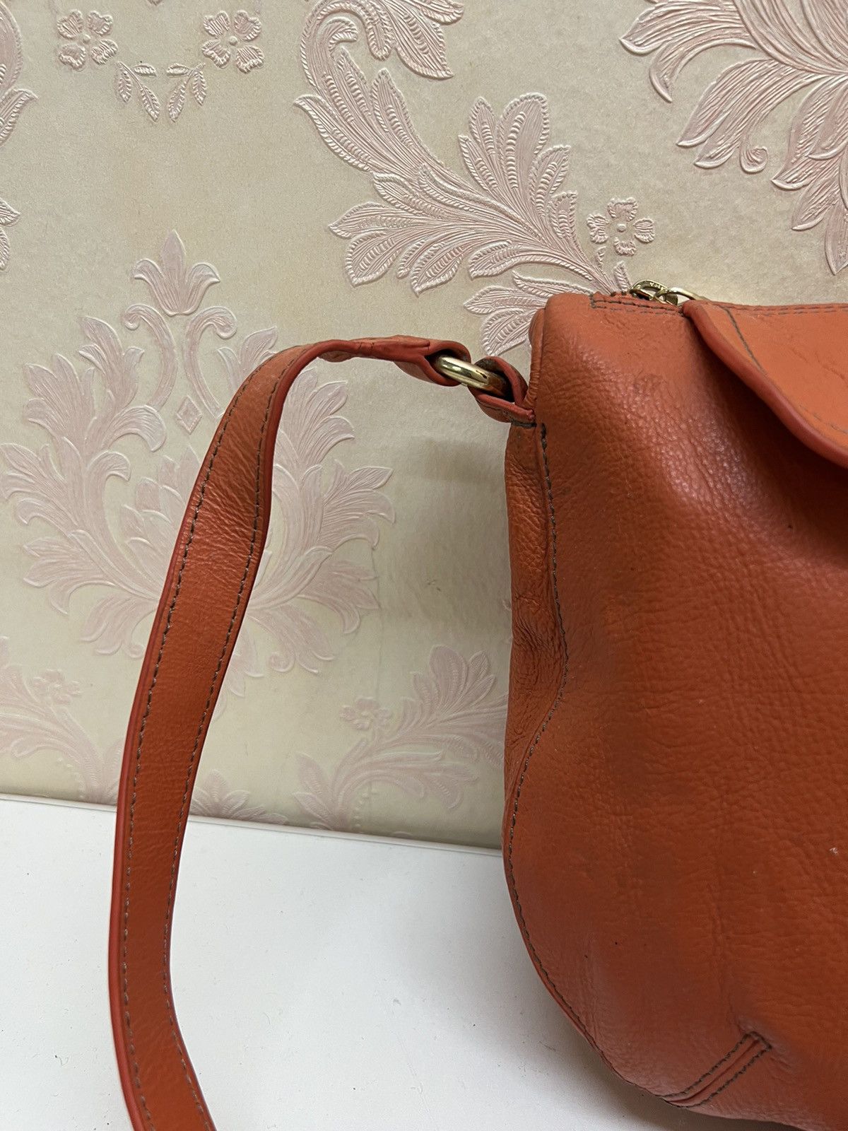 Furla × Genuine Leather Vintage Furla Sling Bag Size ONE SIZE - 5 Thumbnail