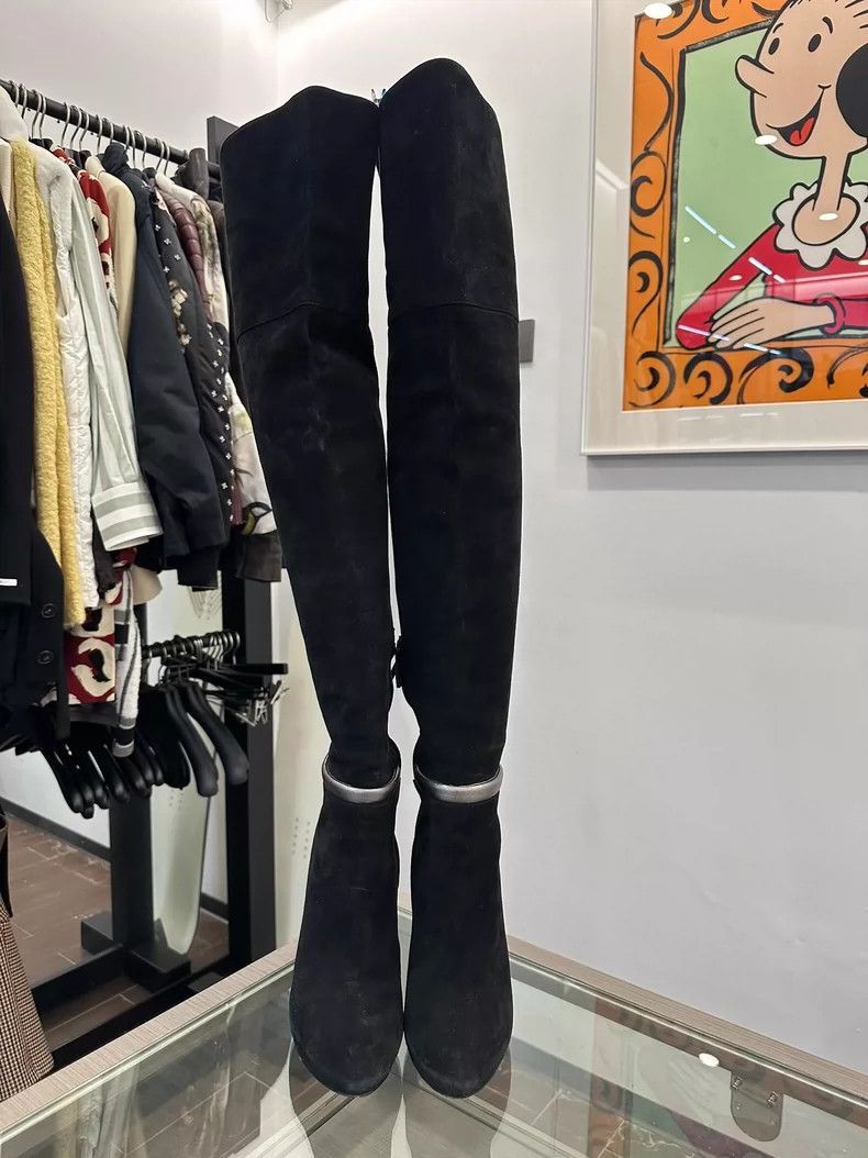 Fendi Fendi Black Suede Overthe Size US 8 / EU 41 - 2 Thumbnail