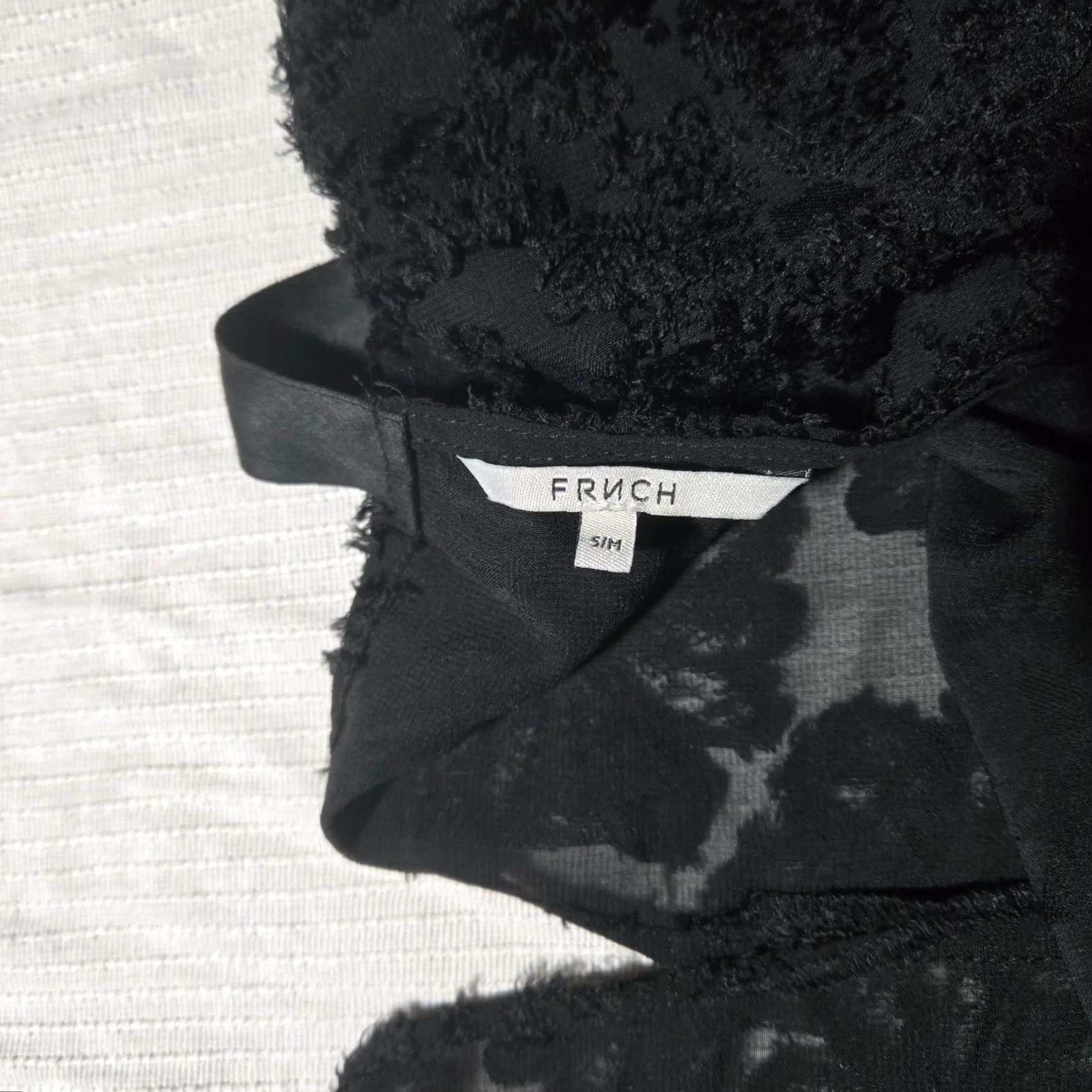 Vintage VINTAGE French Shirt Adult Medium Black Floral Lace Oversized Blouse Women M Size M / US 6-8 / IT 42-44 - 3 Thumbnail