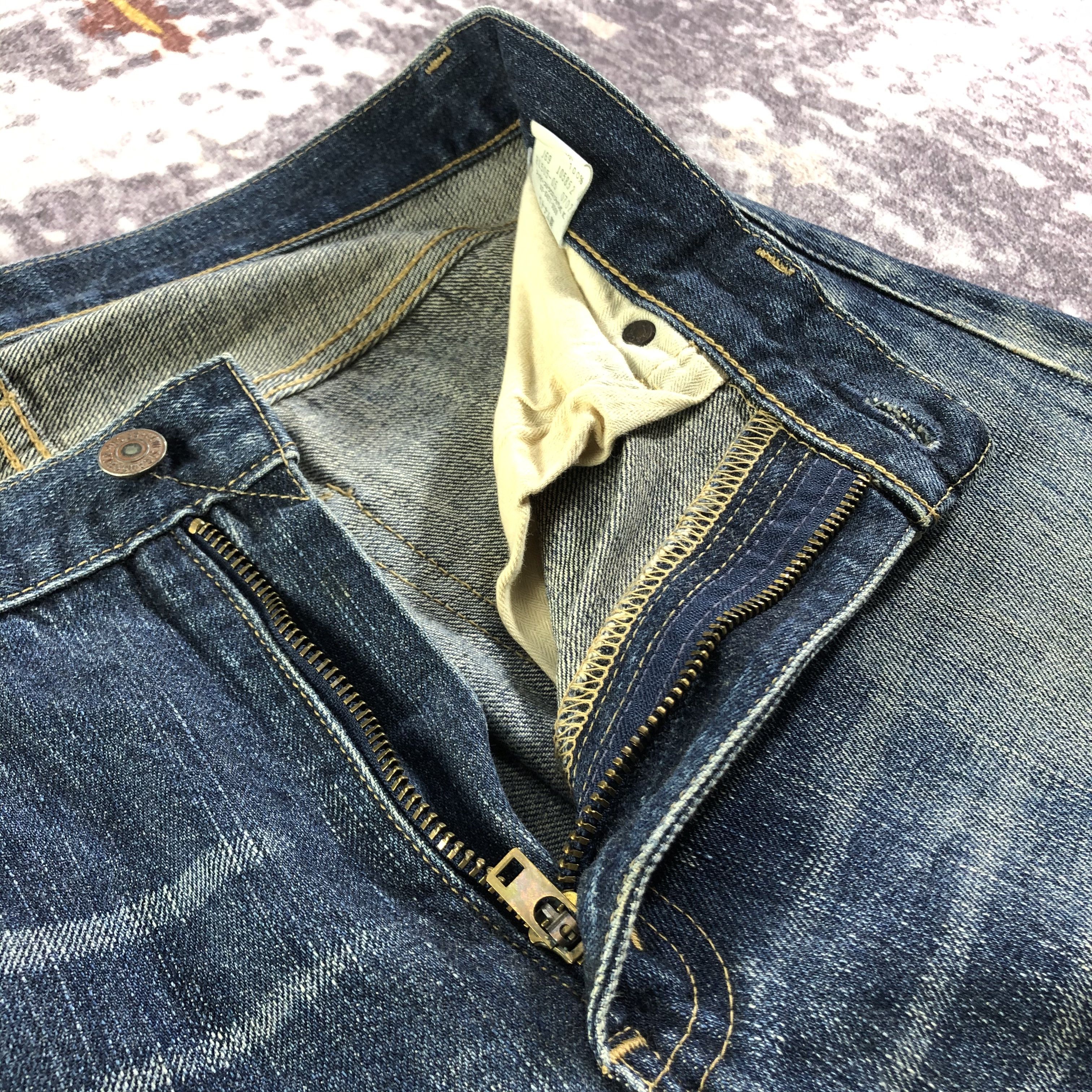 Levi's × Vintage 90s Vintage Blue Wash Levis 505 Red Loop Jeans-JM3259 Size US 31 - 8 Thumbnail