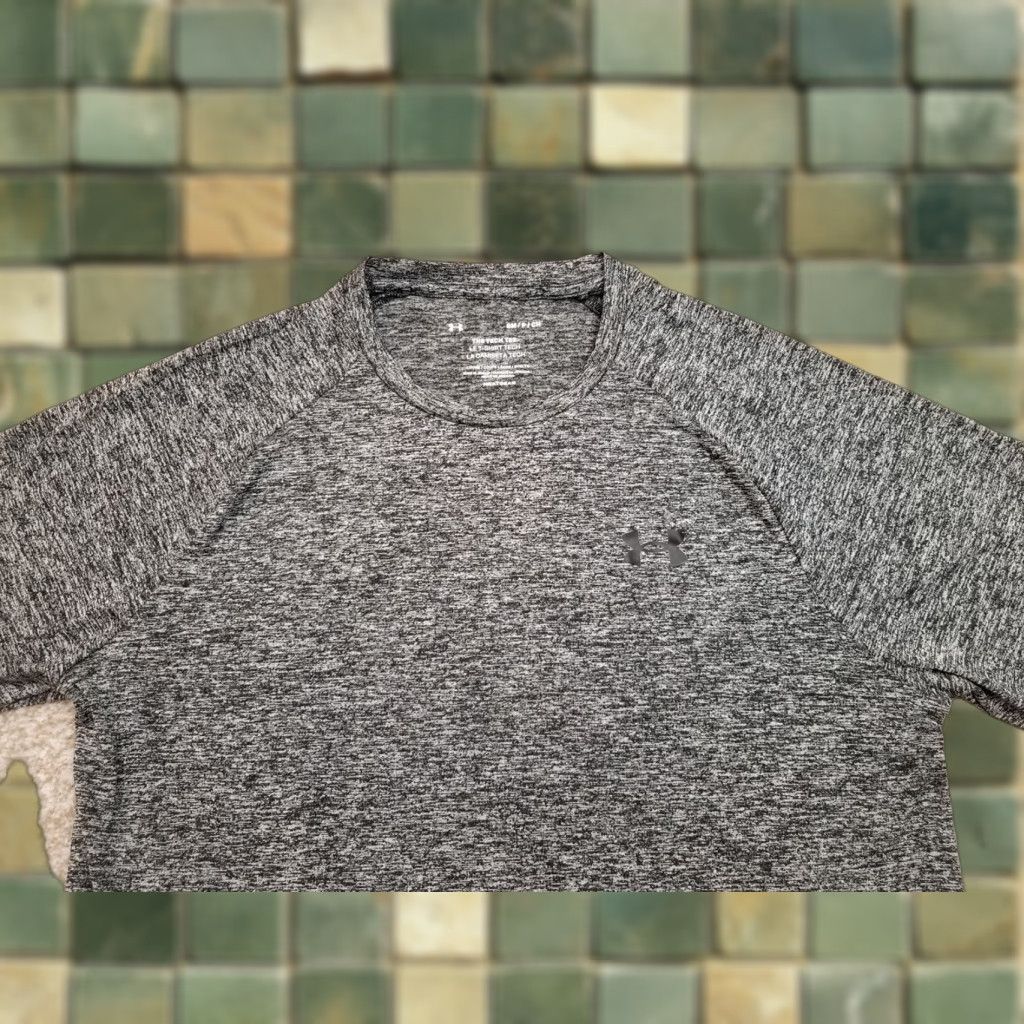 Under Armour VINTAGE Under Armour Tech TEE Shirt Mens Small Dark Gray Loose HeatGear 100% Polyester Size US S / EU 44-46 / 1 - 1 Thumbnail