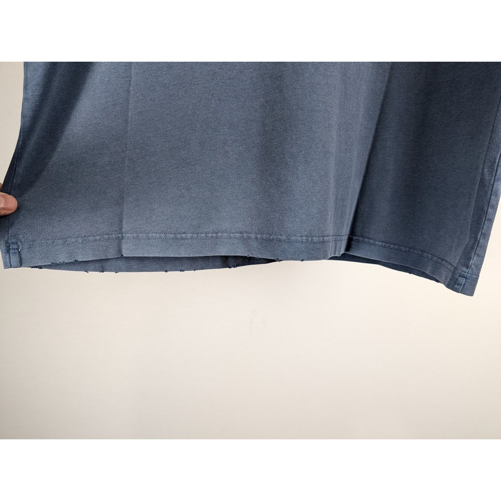 Balenciaga o1rshd1 Short Sleeve T-Shirt in Blue Size US M / EU 48-50 / 2 - 16 Thumbnail