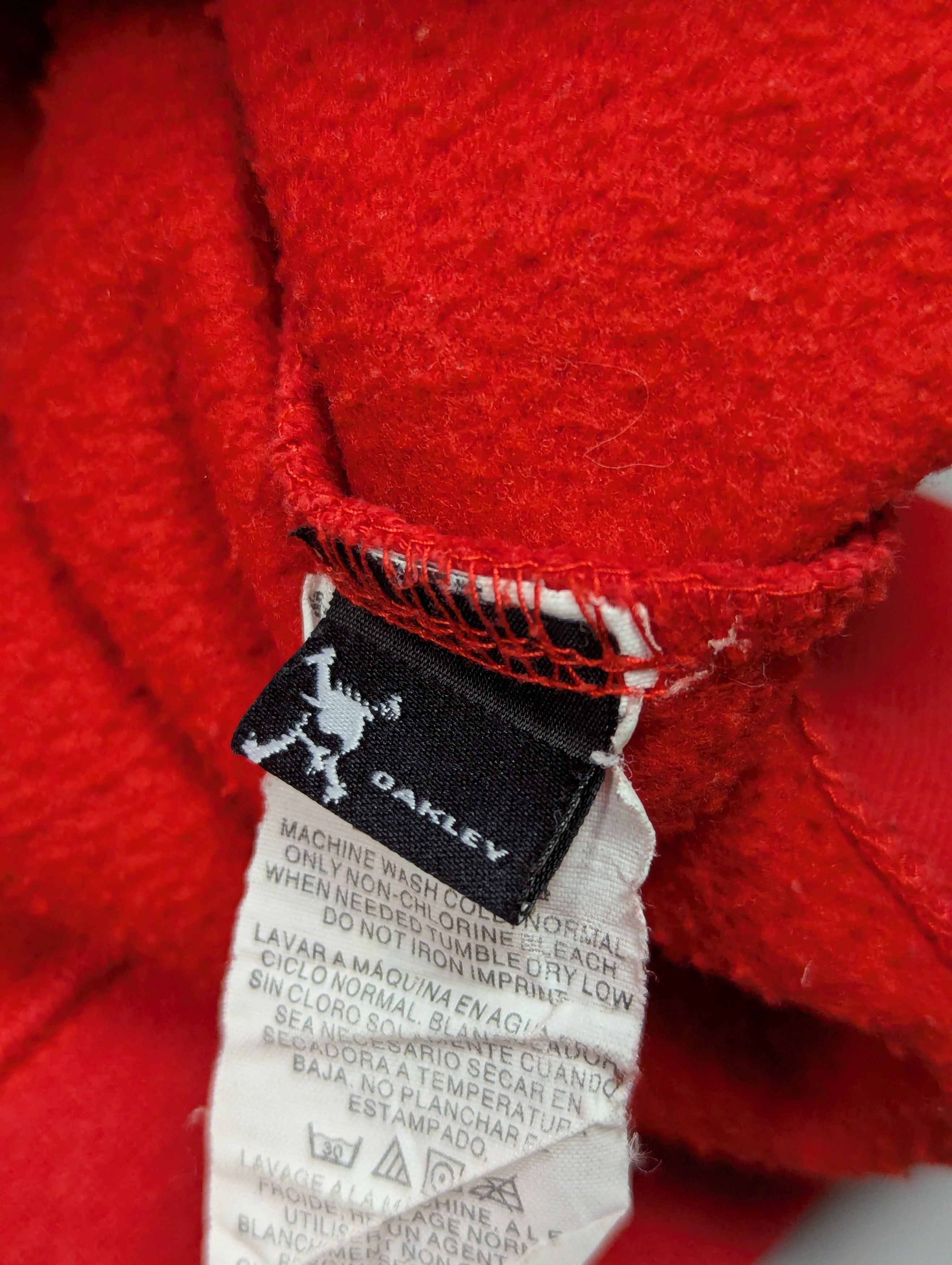 Oakley × Vintage Oakley Vintage Mens Skater Graphic Logo Full Zip Red Hoodie Size US L / EU 52-54 / 3 - 12 Thumbnail