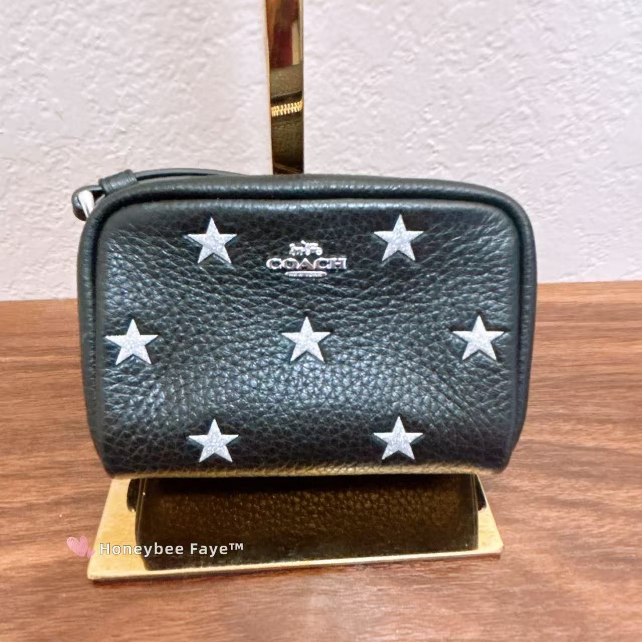 Coach Pouch Wristlet With Star Print CW413 Size ONE SIZE - 1 Thumbnail