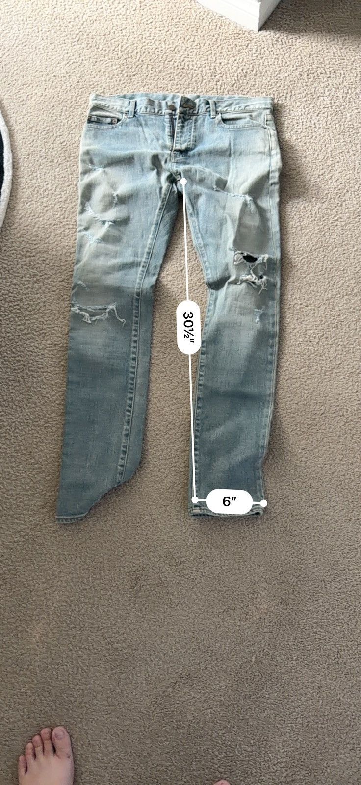 Saint Laurent Paris Saint Laurent Light Blue Distressed Slim Denim Men's Jeans Size US 33 - 8 Thumbnail