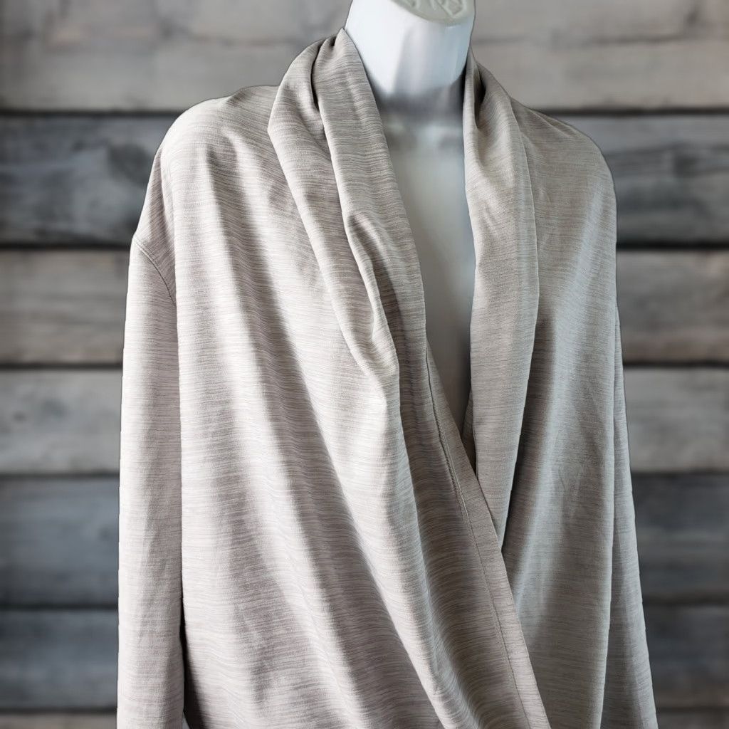 Vintage Zyia Womens Haze Yoga Wrap Long Sleeve Gray Size M Medium Crossover Front Activewear Womens Size M / US 6-8 / IT 42-44 - 1 Thumbnail