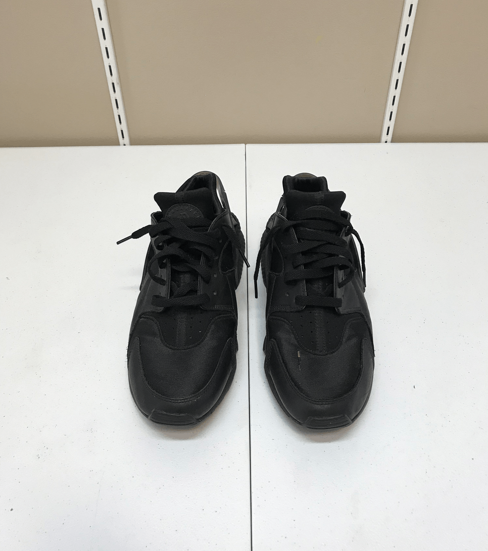 Nike NIKE HURACHE TRIPLE BLACK Size US 11 / EU 44 - 2 Thumbnail