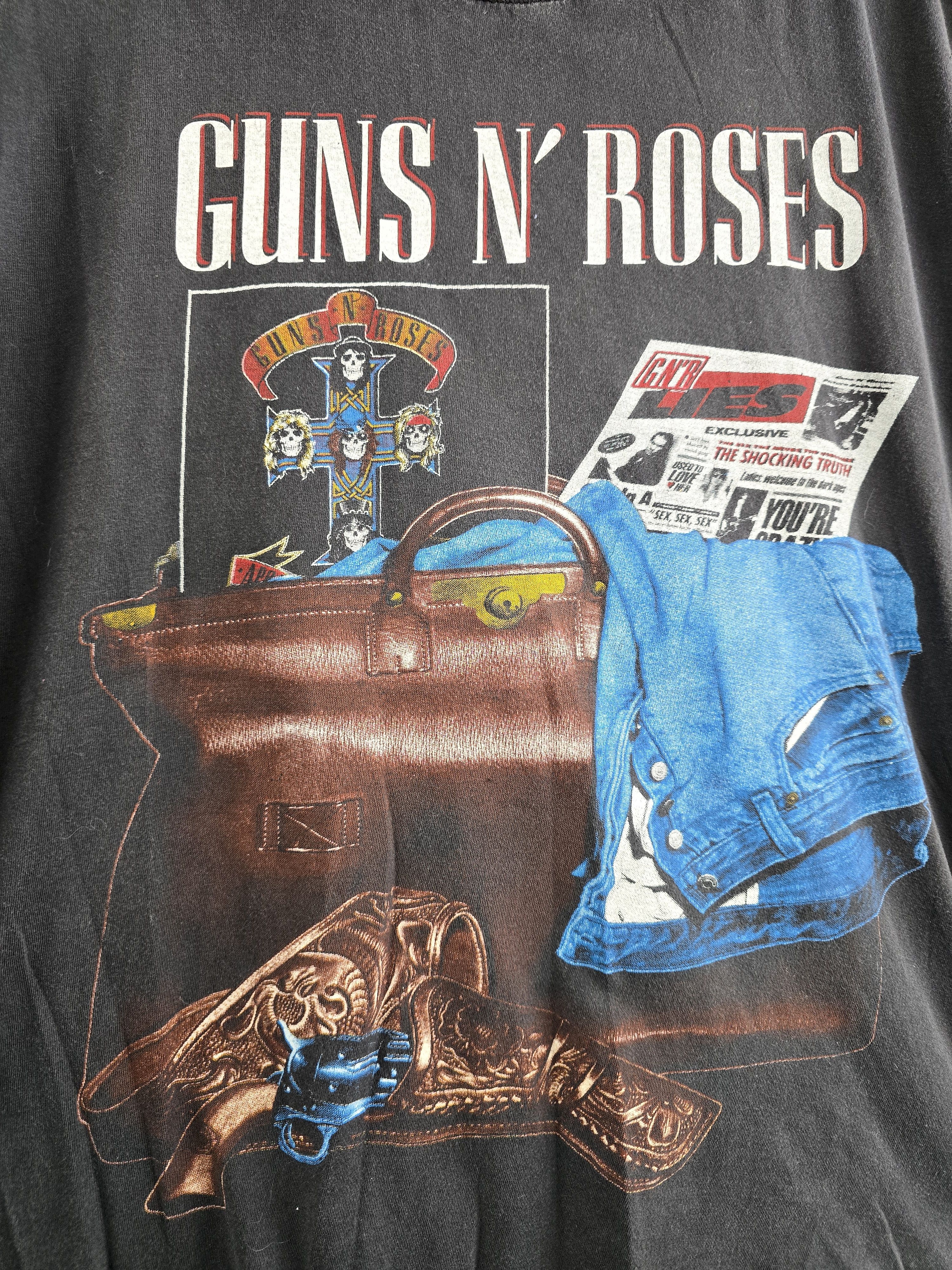 Band Tees × Guns N' Roses × Vintage 90s Guns N' Roses Lies Muscle tee S 22" 26" Size US M / EU 48-50 / 2 - 3 Thumbnail