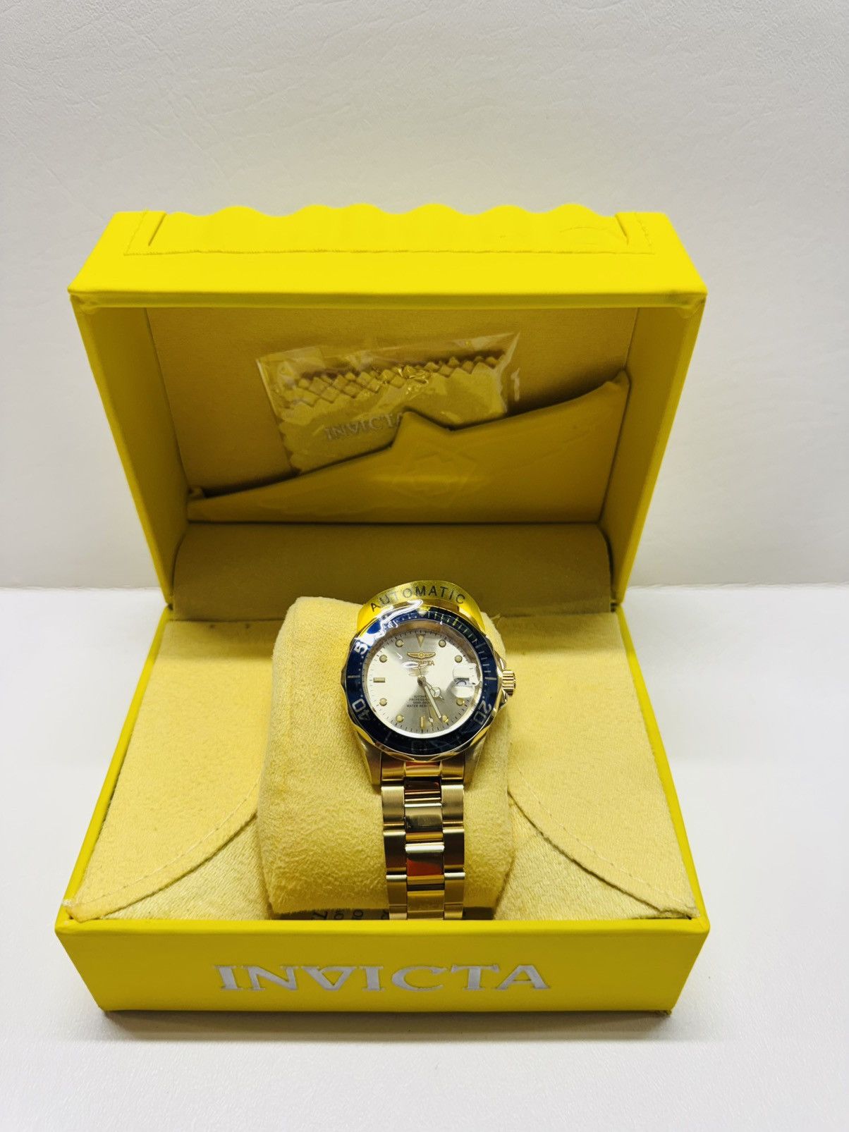 Invicta Invicta 9743 Pro Driver Automatic Champagne Dial Gold-tone Size 40 - 1 Thumbnail
