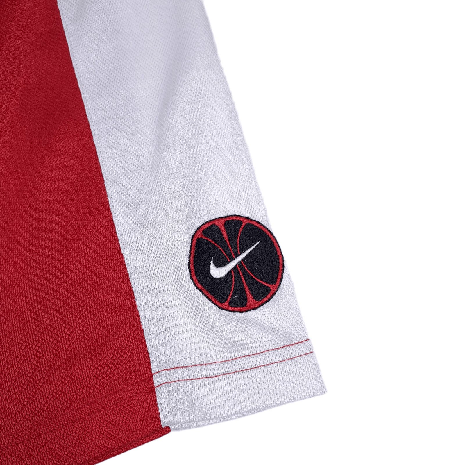 NBA × Nike × Vintage 80's Vintage M Nike Basketball Red White Embroidery Shorts Size US 34 / EU 50 - 3 Thumbnail