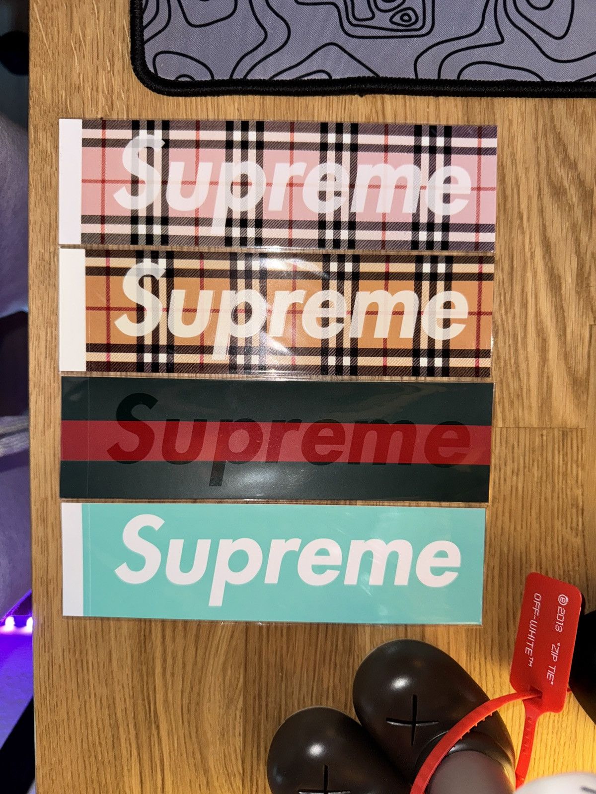 Supreme Supreme Designer Sticker Set Size ONE SIZE - 1 Thumbnail