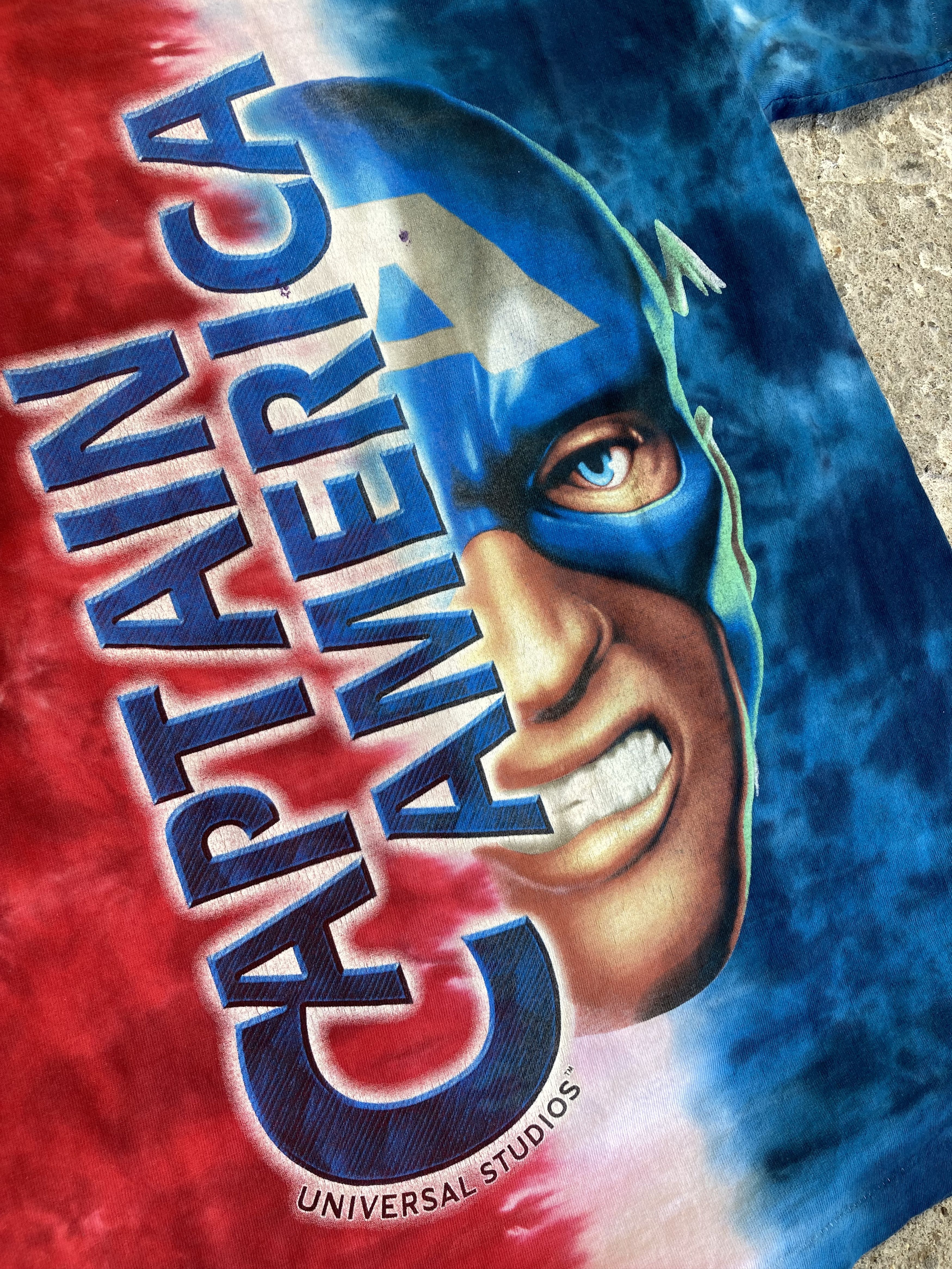 Marvel Comics Vintage Marvel x Universal Captain America Tee Size US S / EU 44-46 / 1 - 3 Thumbnail