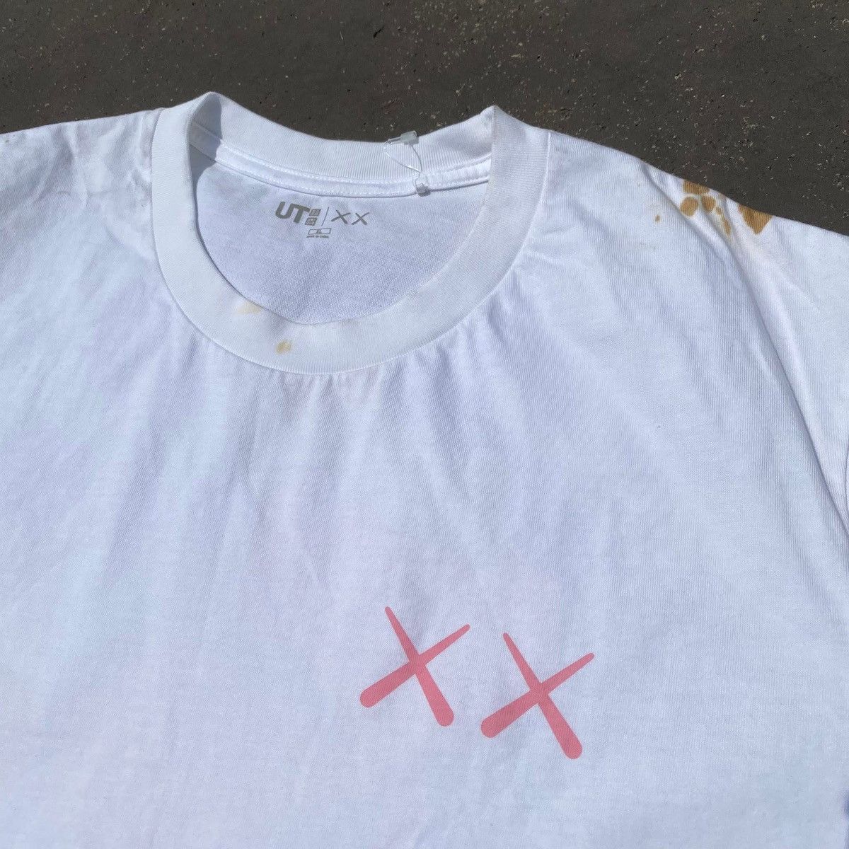 Uniqlo RARE ‼️ Kaws Size US XL / EU 56 / 4 - 4 Thumbnail