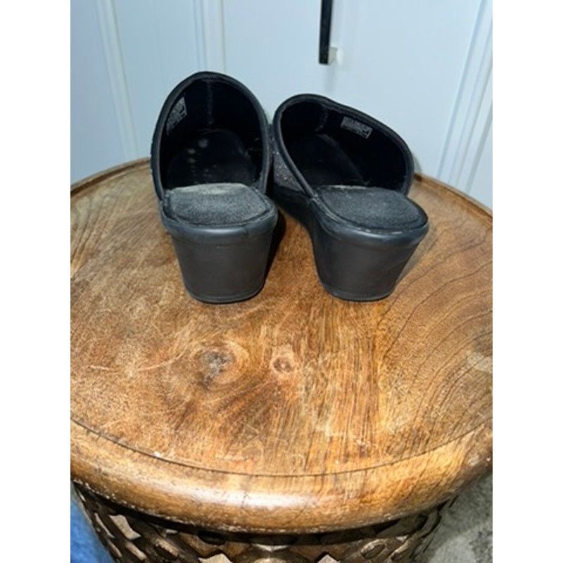 The Unbranded Brand Women's Black Studded Mules Size 10 Casual Chic Flats Size US 10 / IT 40 - 5 Thumbnail