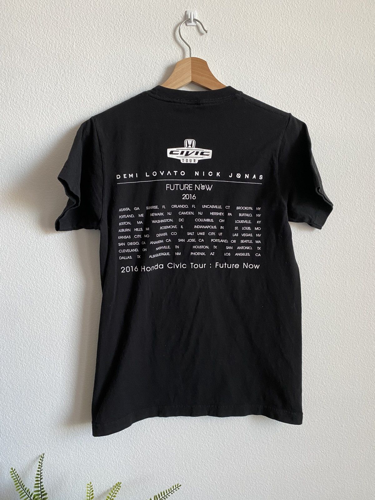 Band Tees Demi Lovato Nick Jonas Tour Tee Size M / US 6-8 / IT 42-44 - 2 Thumbnail