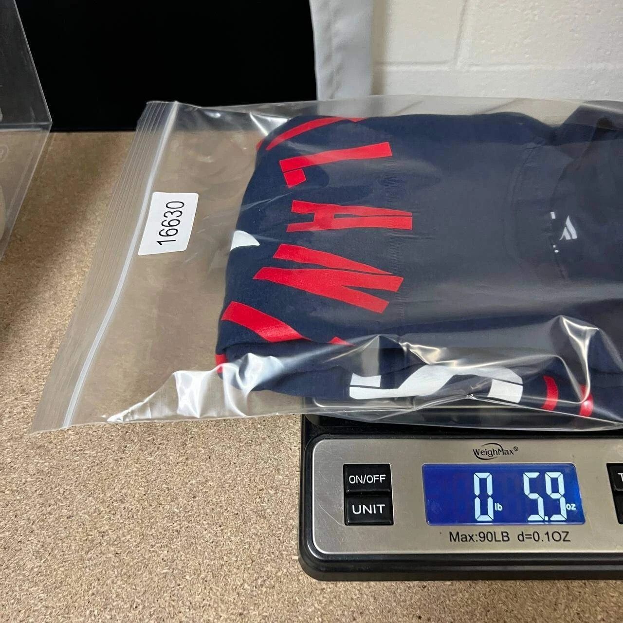 Other Atlanta Braves Shirt Men Short Sleeve Crew Neck Cotton L Size US L / EU 52-54 / 3 - 7 Thumbnail