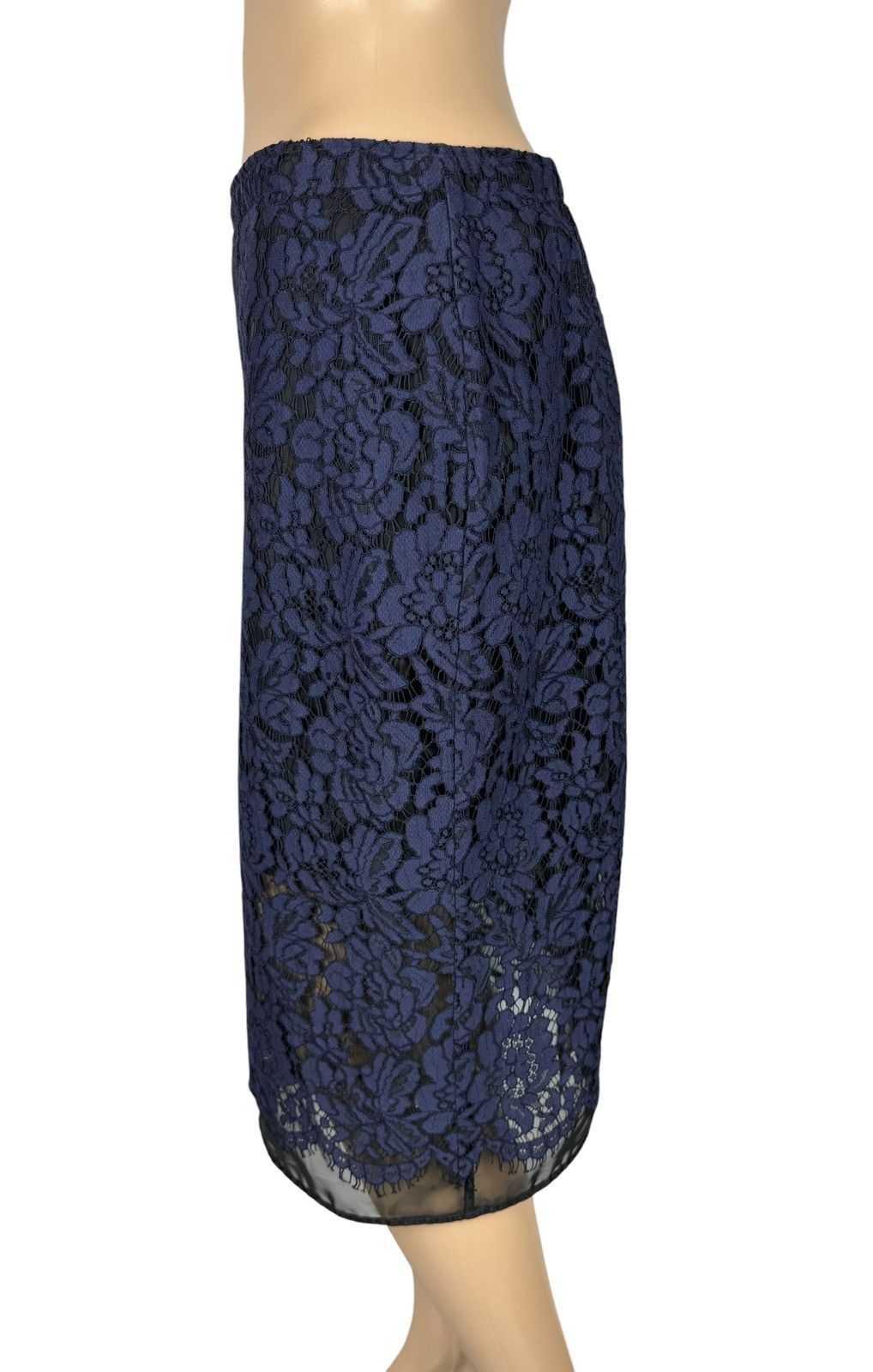 MSGM MSGM Skirt Knee-Length Lace Embroidery Floral Wool Polyester Size 27" / US 4 / IT 40 - 5 Thumbnail