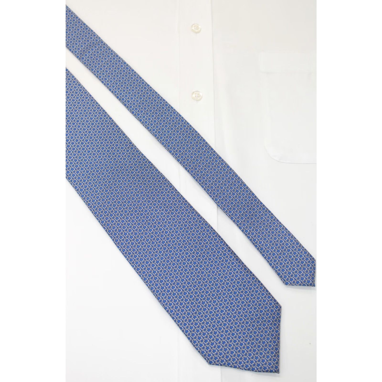 Jos. A. Bank Jos A Bank Chain Mail Necktie Tie 100% Silk Blue Men's Stylish Luxury Preppy Classic Tie Size ONE SIZE - 3 Thumbnail