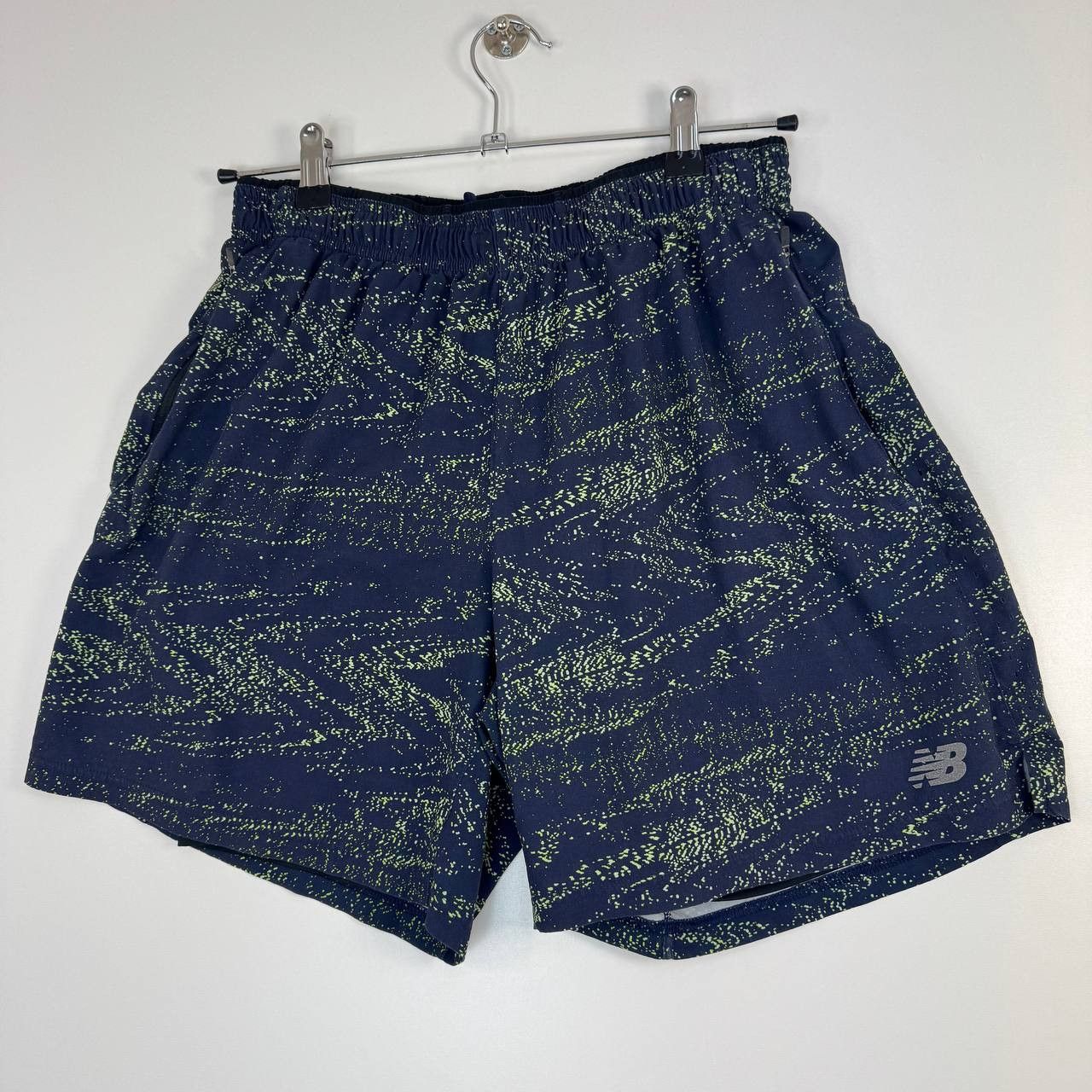 New Balance New Balance Running Shorts Blue Patterned Mens Size M Size US 34 / EU 50 - 1 Thumbnail