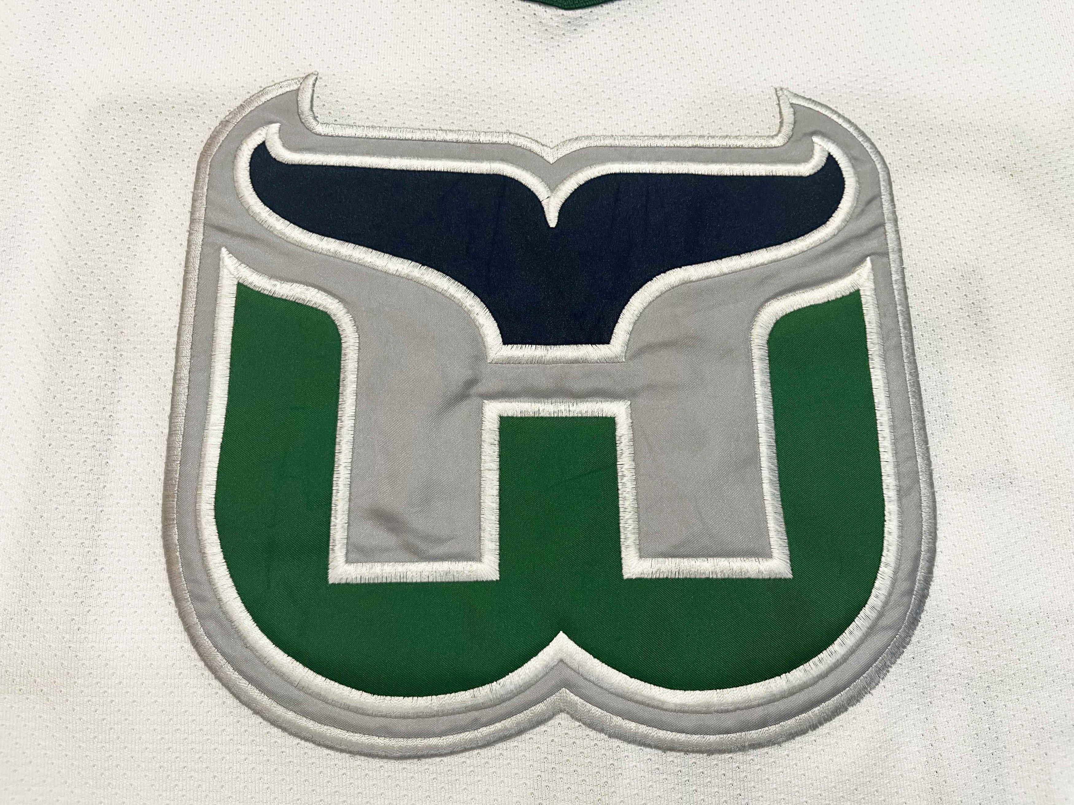 Starter Vtg Starter Hartford Whalers SHANAHAN #94 NHL Hockey Jersey Size US M / EU 48-50 / 2 - 2 Thumbnail