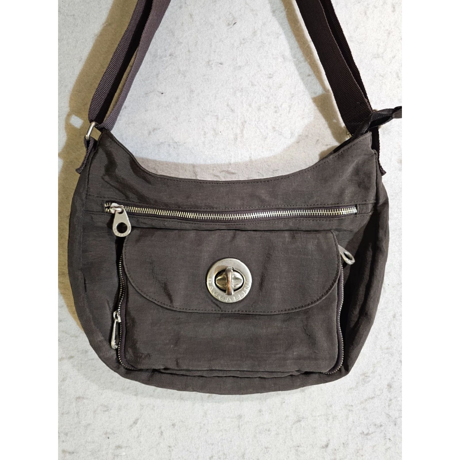 Vintage baggallini Prague Travel Bag Brown International Collection PRAG595 Women Medium Bag Size ONE SIZE - 2 Thumbnail