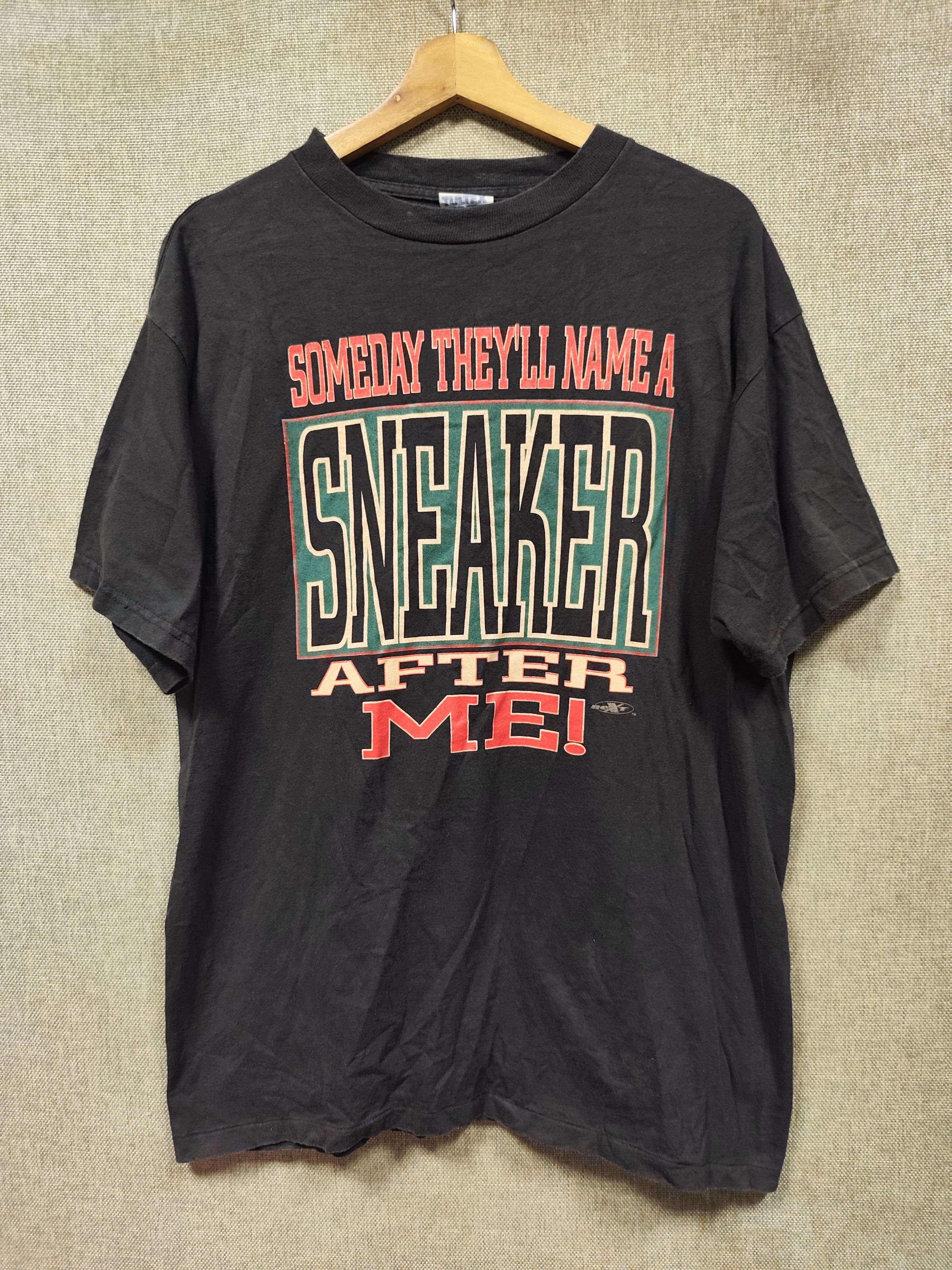 Tultex × Vintage Vintage 90s t shirt sneaker after me by tultex Size US L / EU 52-54 / 3 - 1 Thumbnail