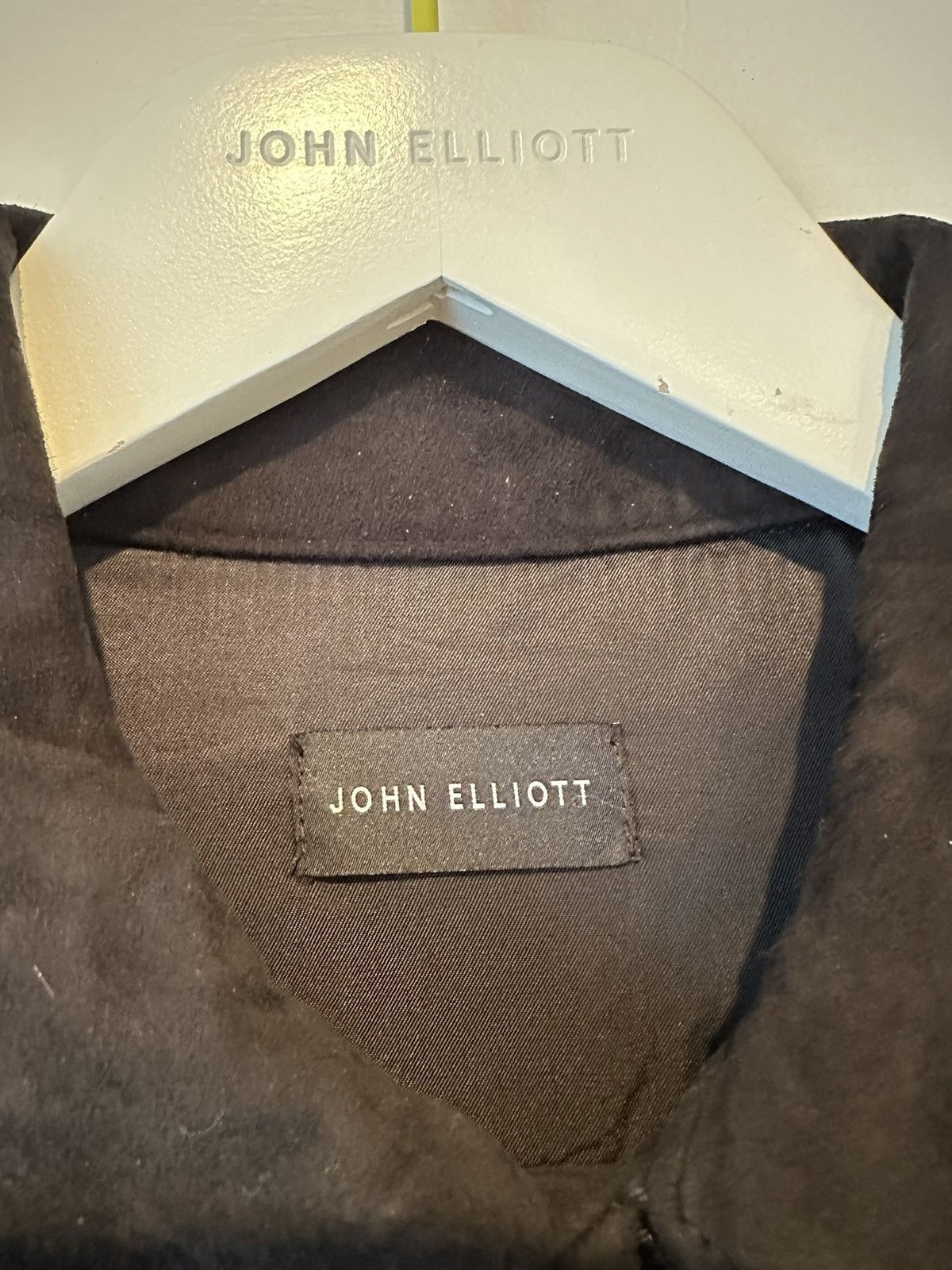 John Elliott John Elliott Suede Thumper Type III Black Size US L / EU 52-54 / 3 - 4 Thumbnail