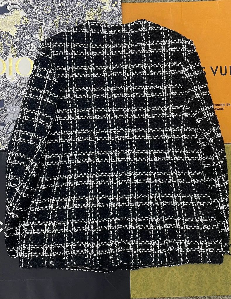 Chanel chanel Black and white sequin diamond-buttoned four-pocket Size M / US 6-8 / IT 42-44 - 3 Thumbnail