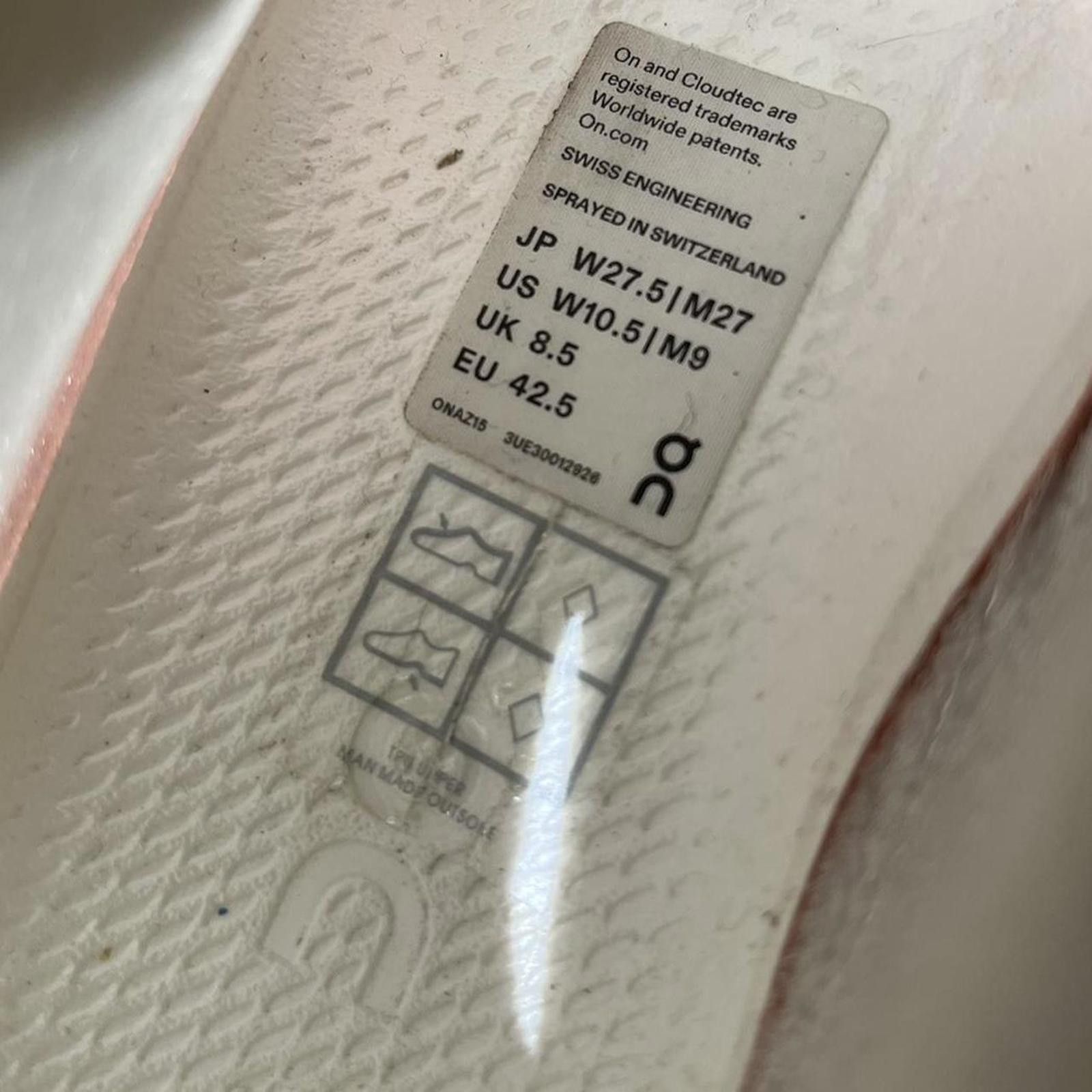 Other On Cloudboom Strike LS Size US 10.5 / IT 40.5 - 7 Thumbnail