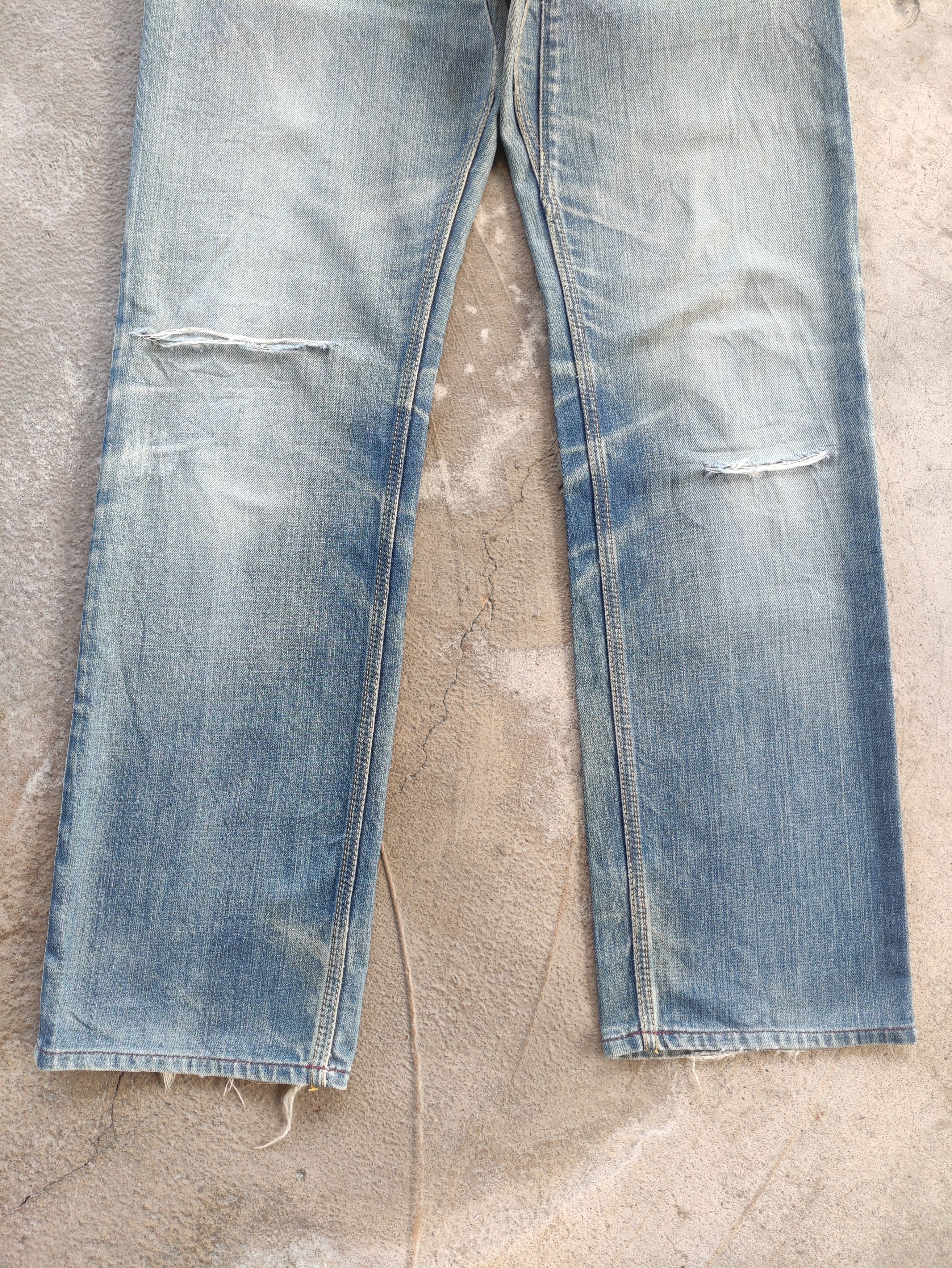 Diesel Vintage Diesel Timmen Button Jean Distressed Faded Size US 33 - 4 Thumbnail