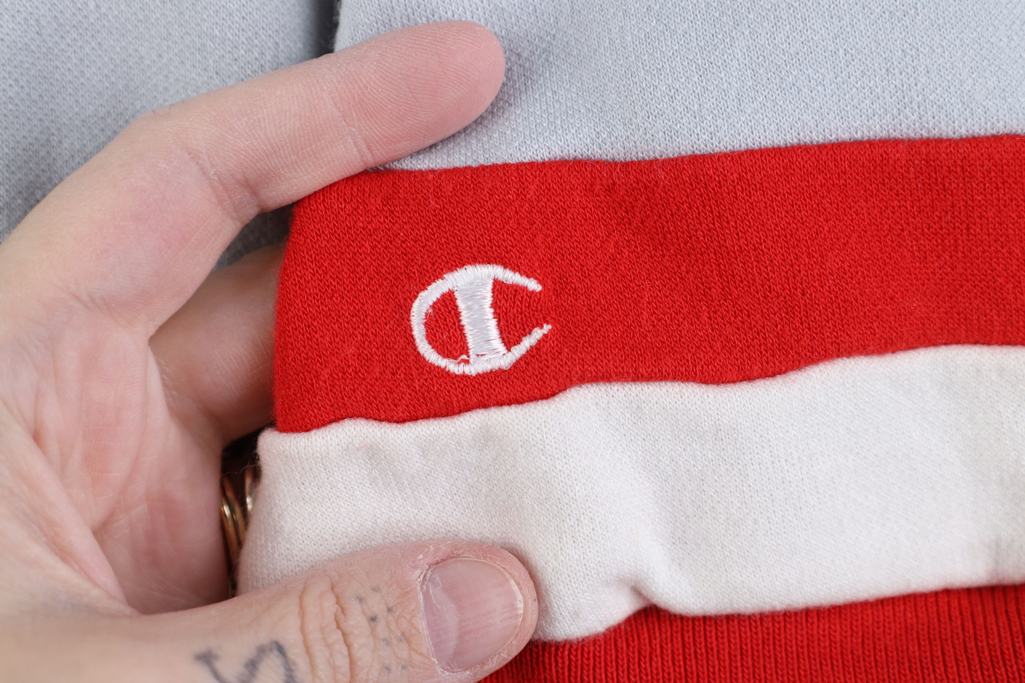 Champion Vintage 80s Champion University Short Sleeve Sweatshirt Size US XL / EU 56 / 4 - 4 Thumbnail