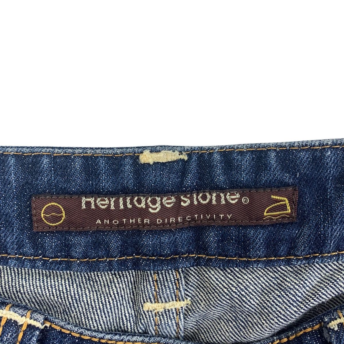 Japanese Brand HERITAGE STONE Distressed blue jeans Size US 34 / EU 50 - 3 Thumbnail
