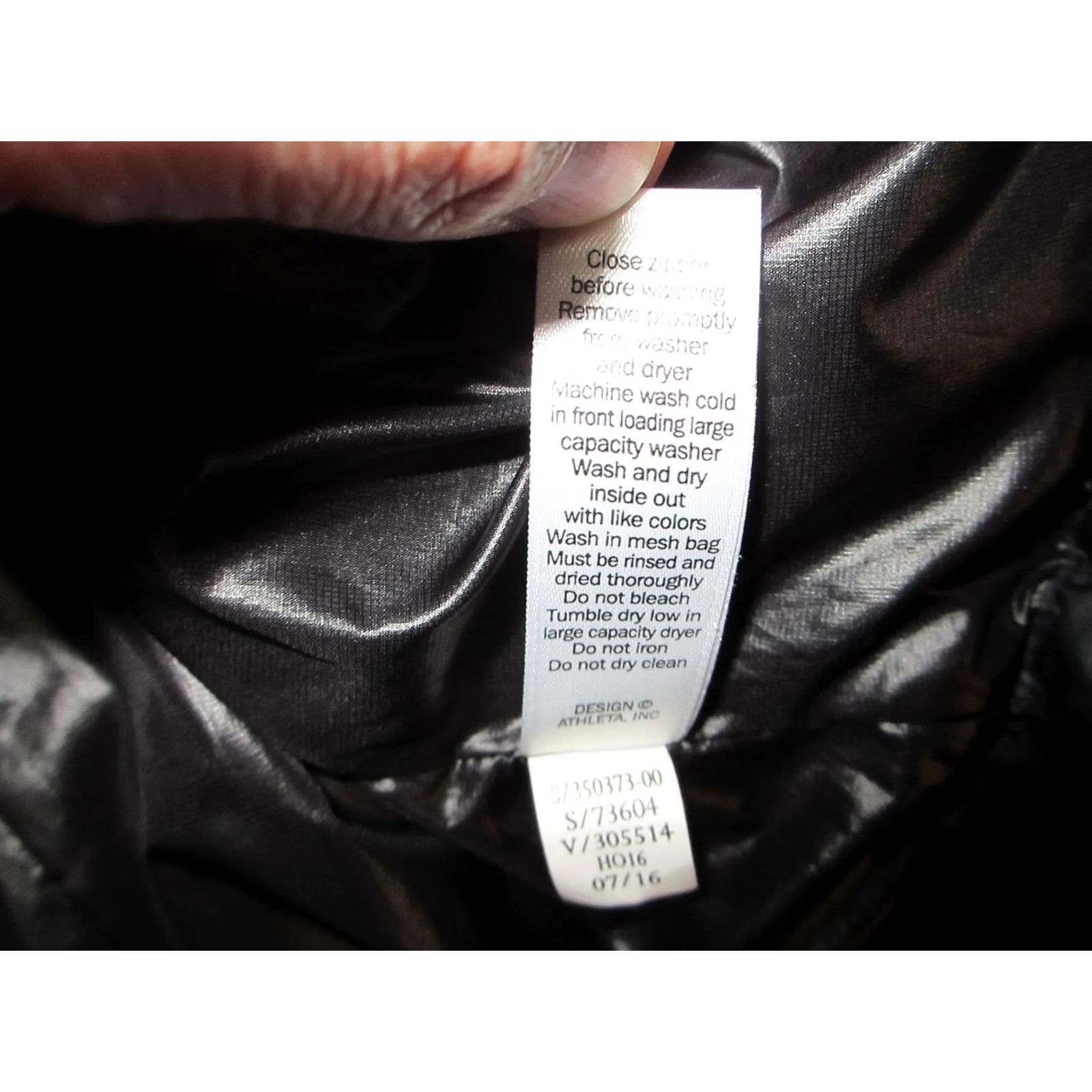 Athleta Athleta Vest Womens XS Black Down Puffer Quilted Lightweight Outdoor Size XS / US 0-2 / IT 36-38 - 5 Thumbnail
