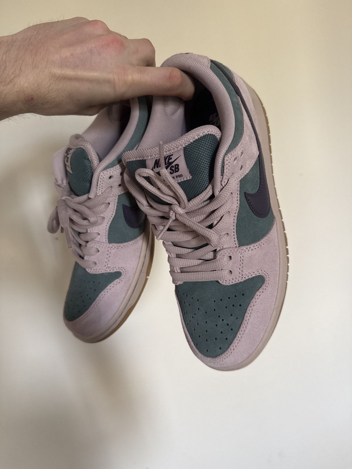 Nike SB Nike Sb dunk low Mineral Slate (TRADE) Size US 9.5 / EU 42-43 - 1 Thumbnail