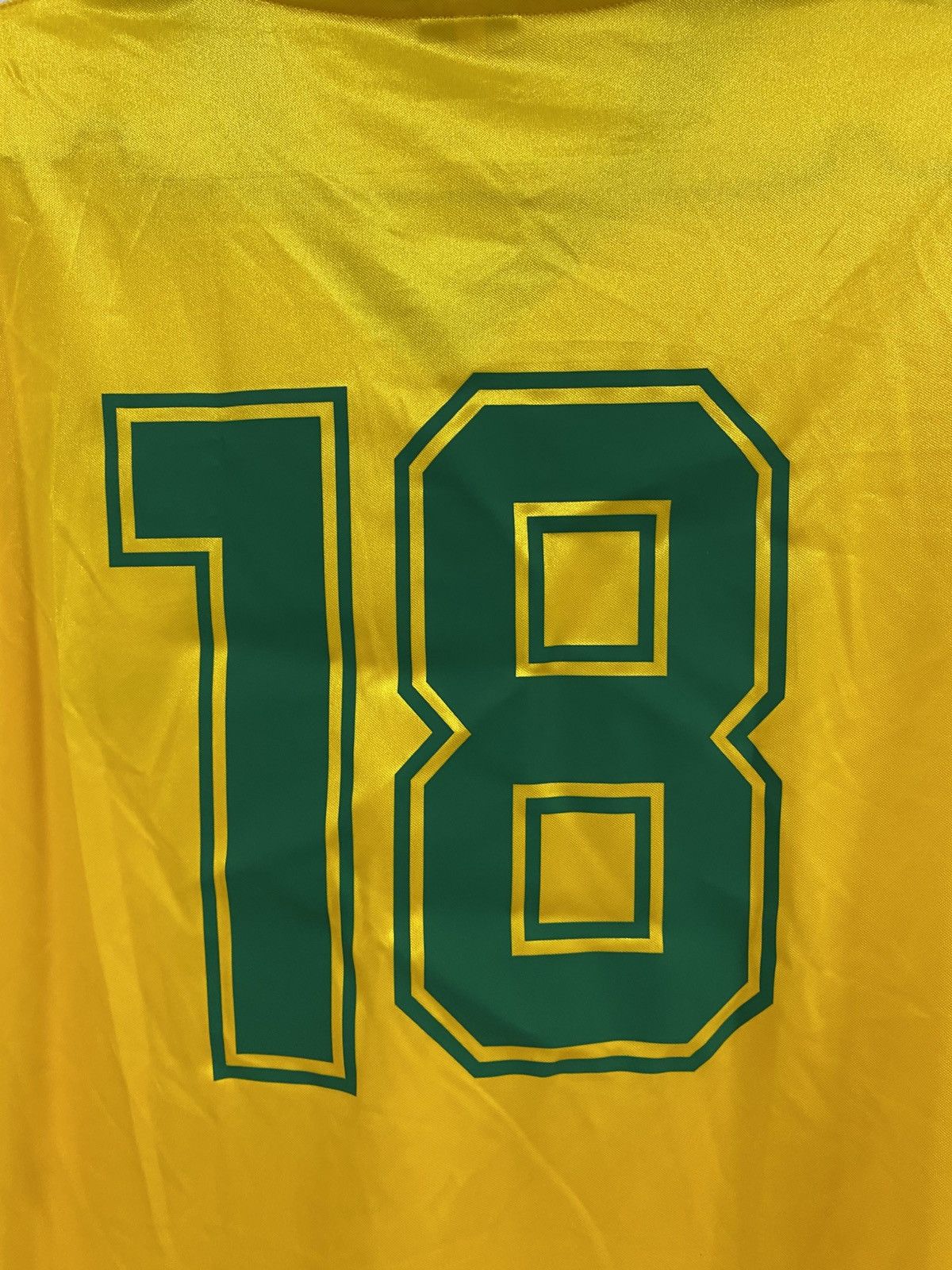 Other Topper Brazil 1986 Retro Kit Style Soccer Jersey Size: L Size US L / EU 52-54 / 3 - 5 Thumbnail