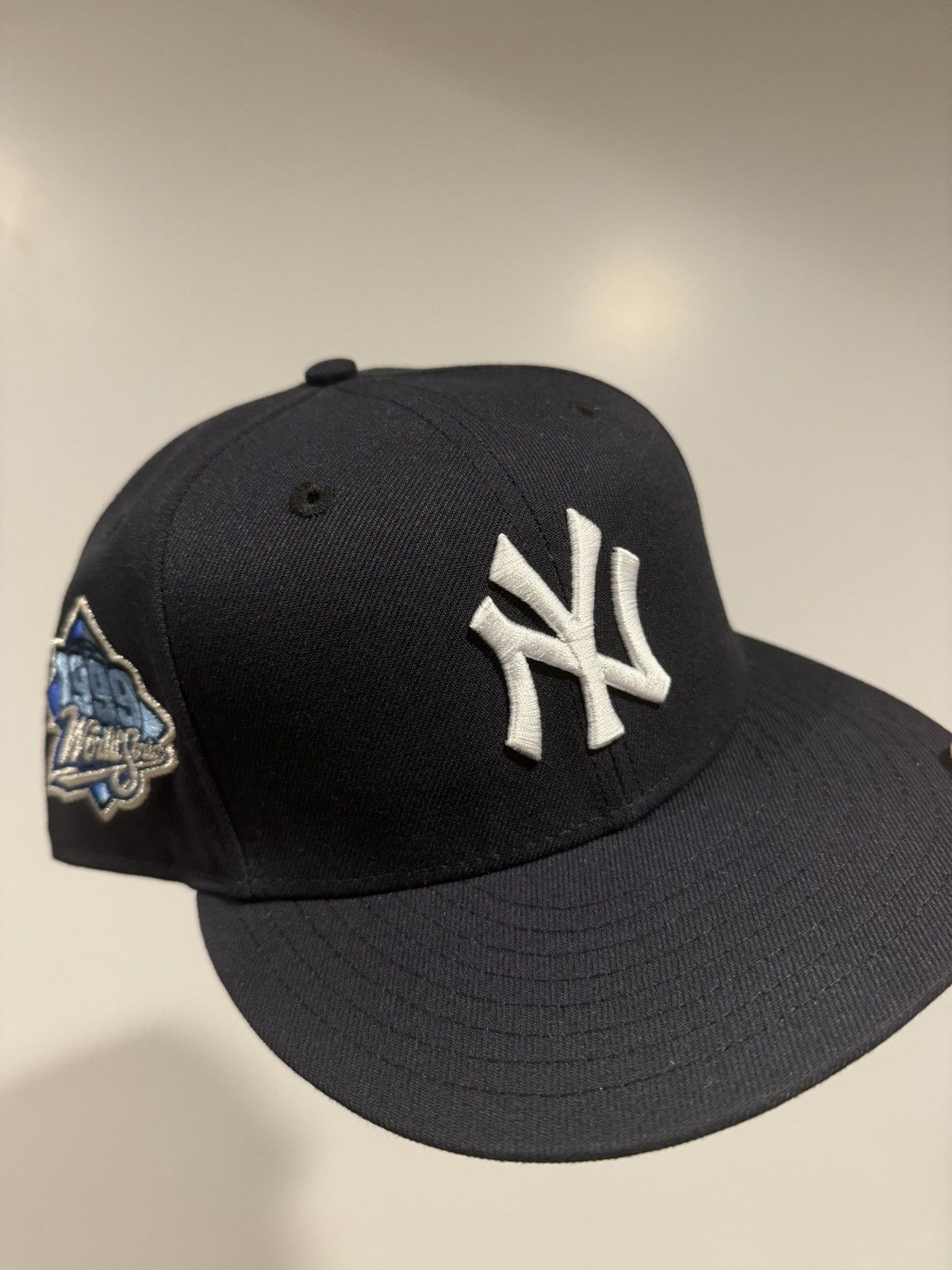 Hat Club × MLB × New Era Hatclub Exclusive New York Yankees navy icy 7 3/8 Size ONE SIZE - 1 Thumbnail